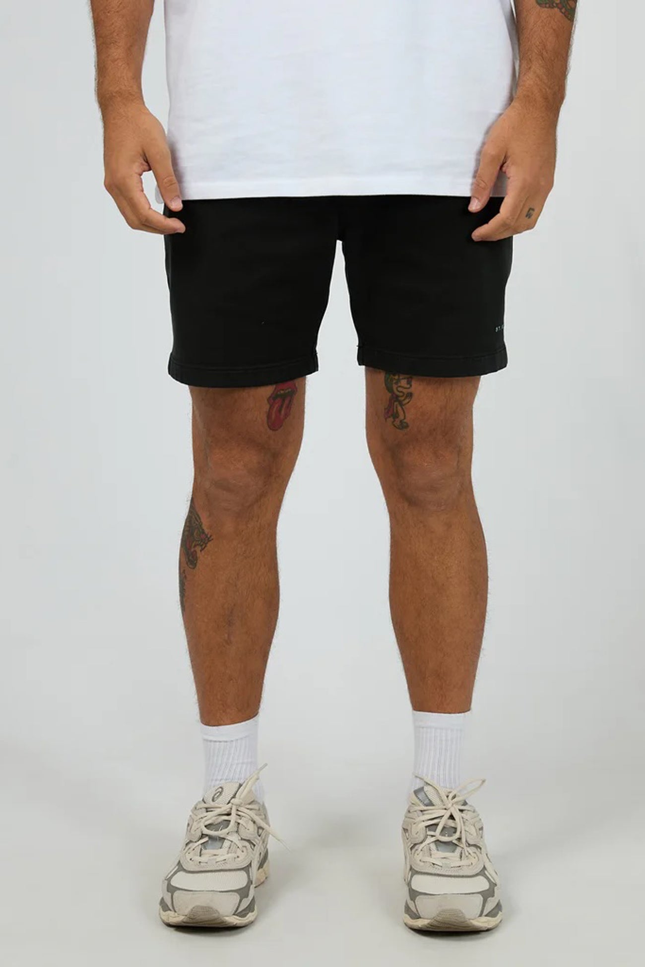Fairhaven Short Black