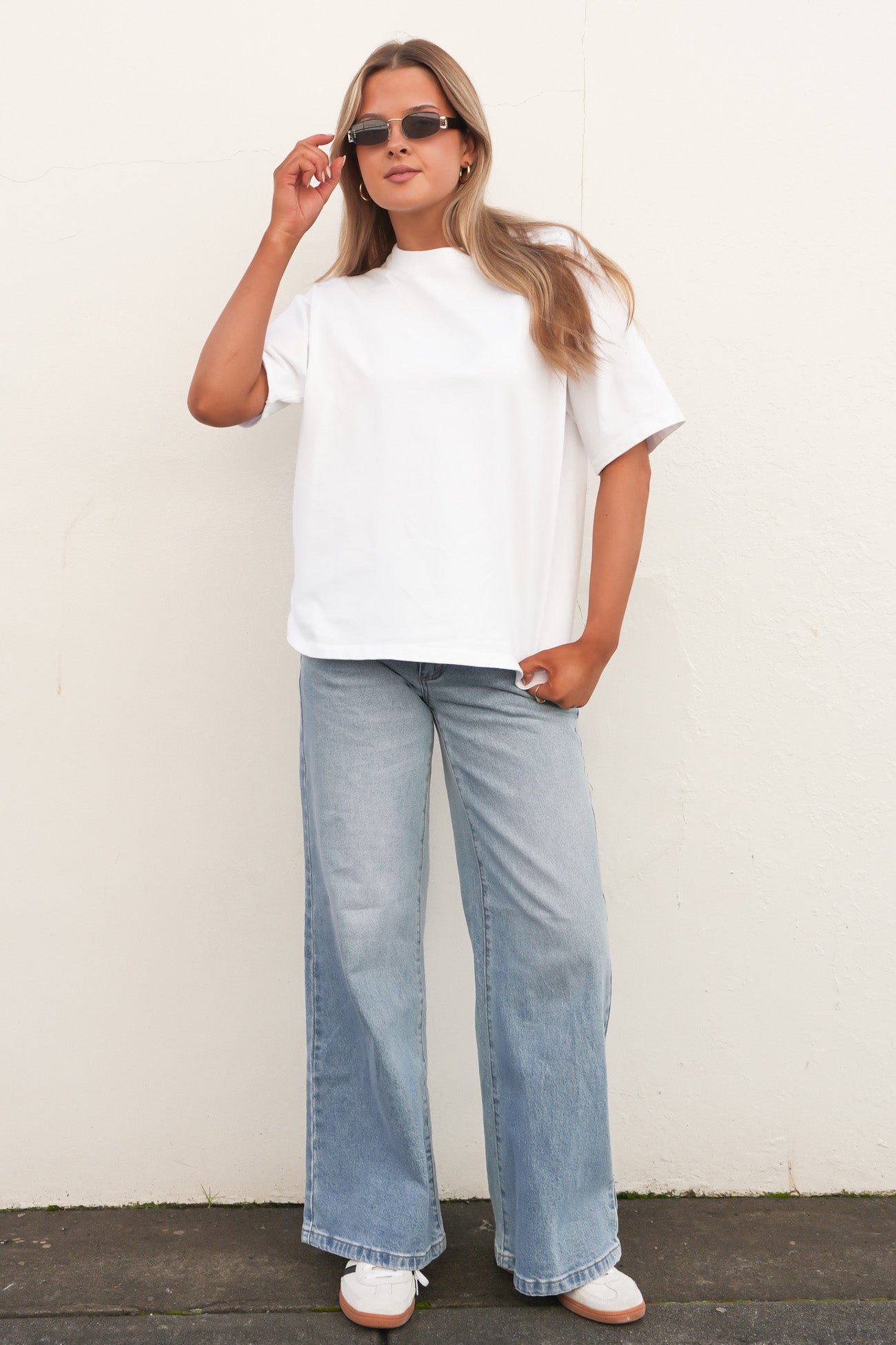 A 00 Super Low & Wide Jean Jody