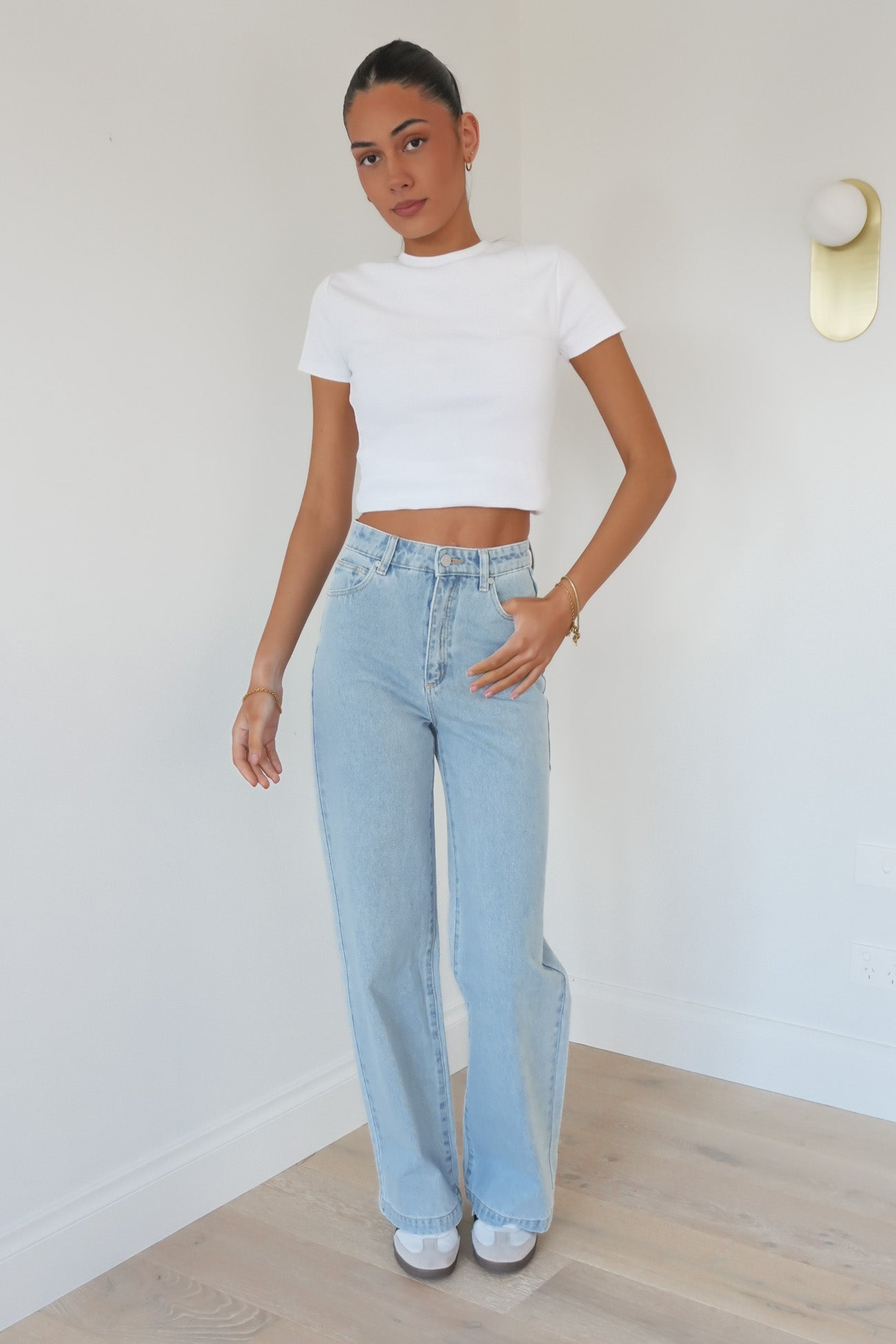 A 94 High & Wide Jean Kendall
