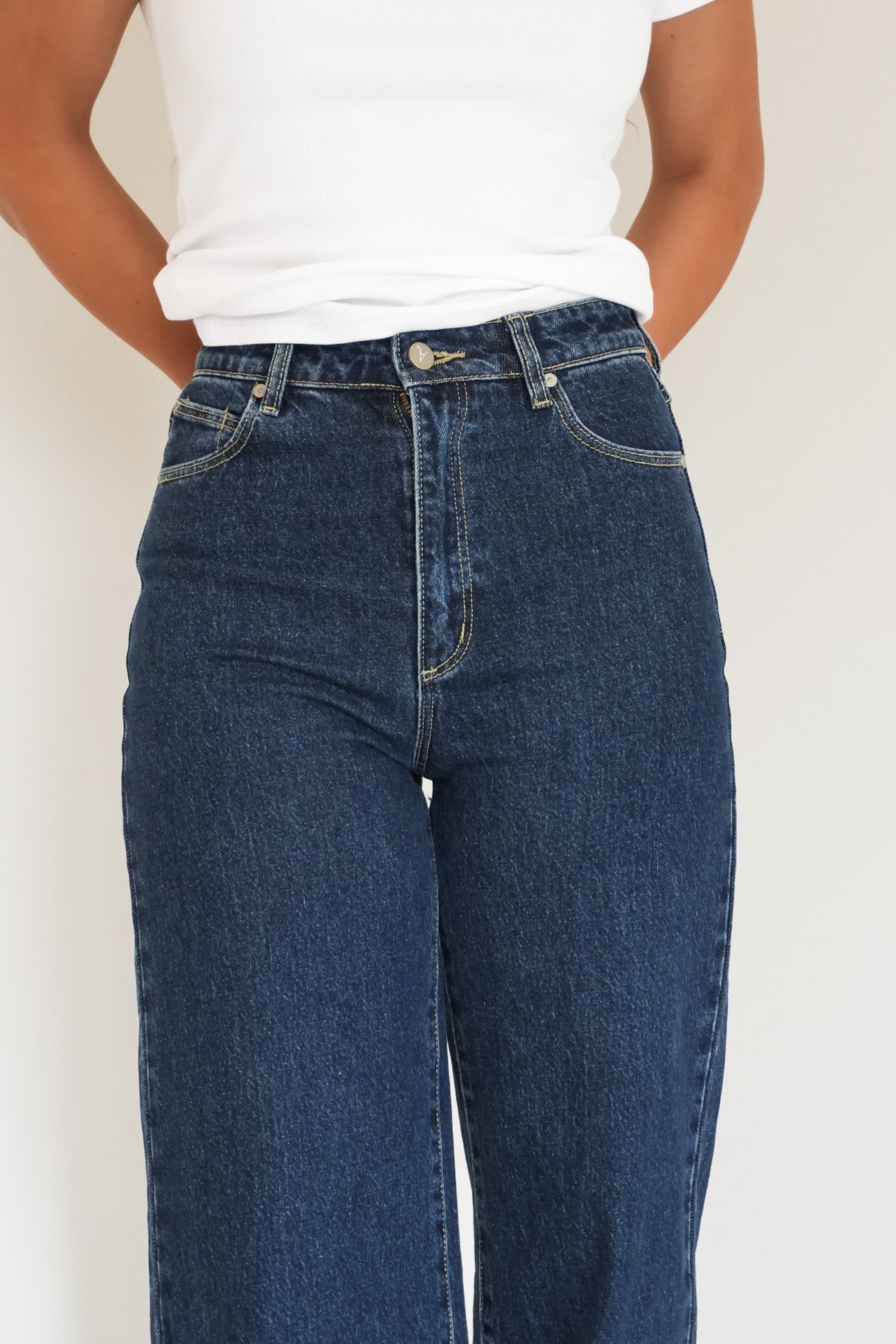A 94 Wide Petite Jean Tara