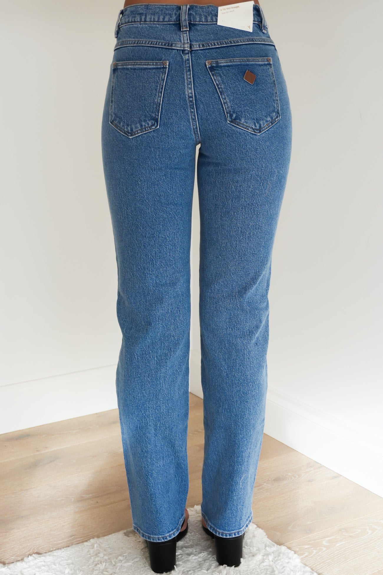 A 95 Mid Straight Jean Debbie