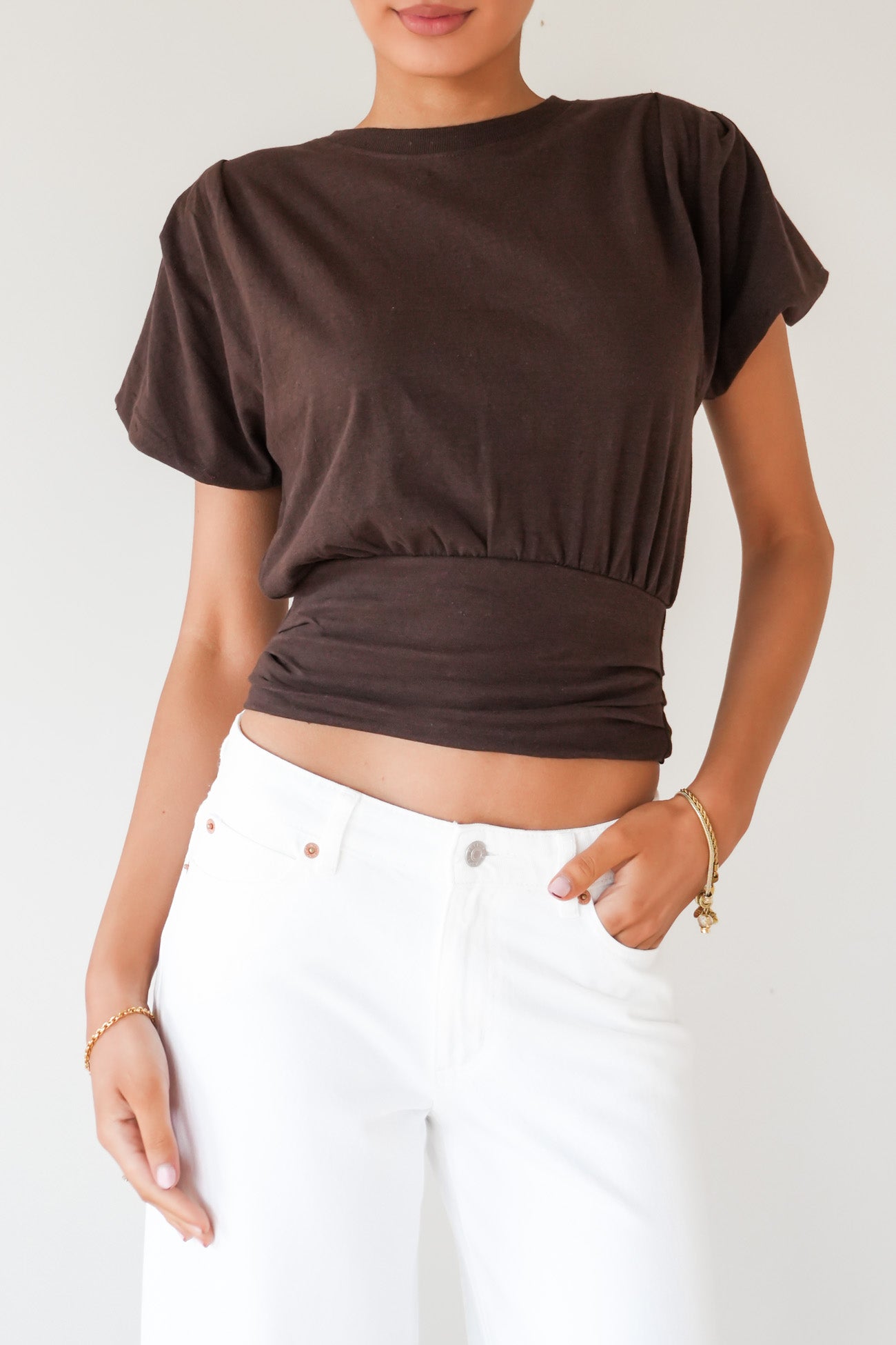 AAE Halle Tee Brown