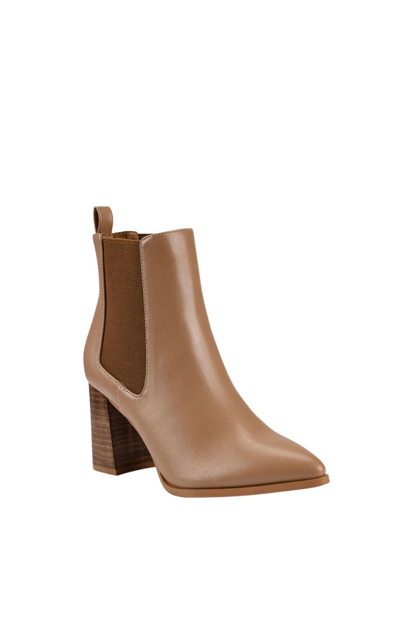 Magellan Chelsea Ankle Boot Dark Camel