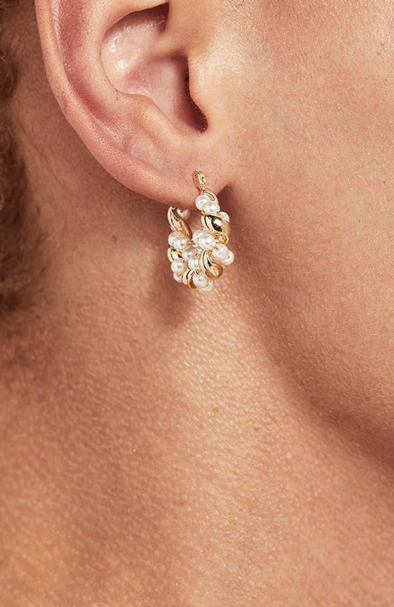 Ember Hoops Gold Pearl