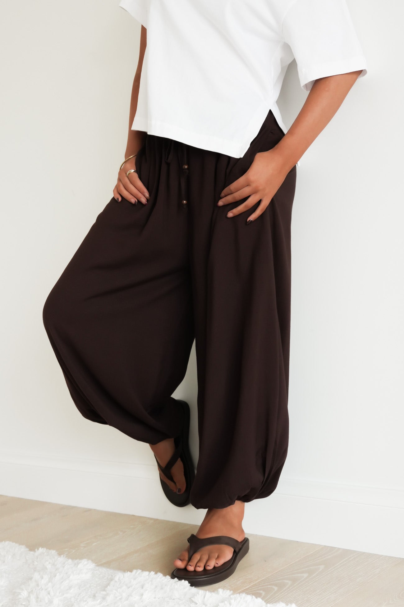 Aila Balloon Pant Chocolate
