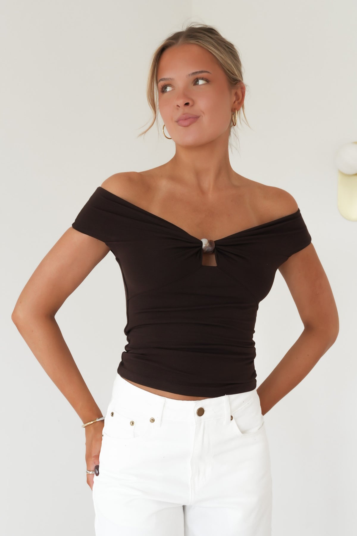 Atlas Off Shoulder Top Chocolate