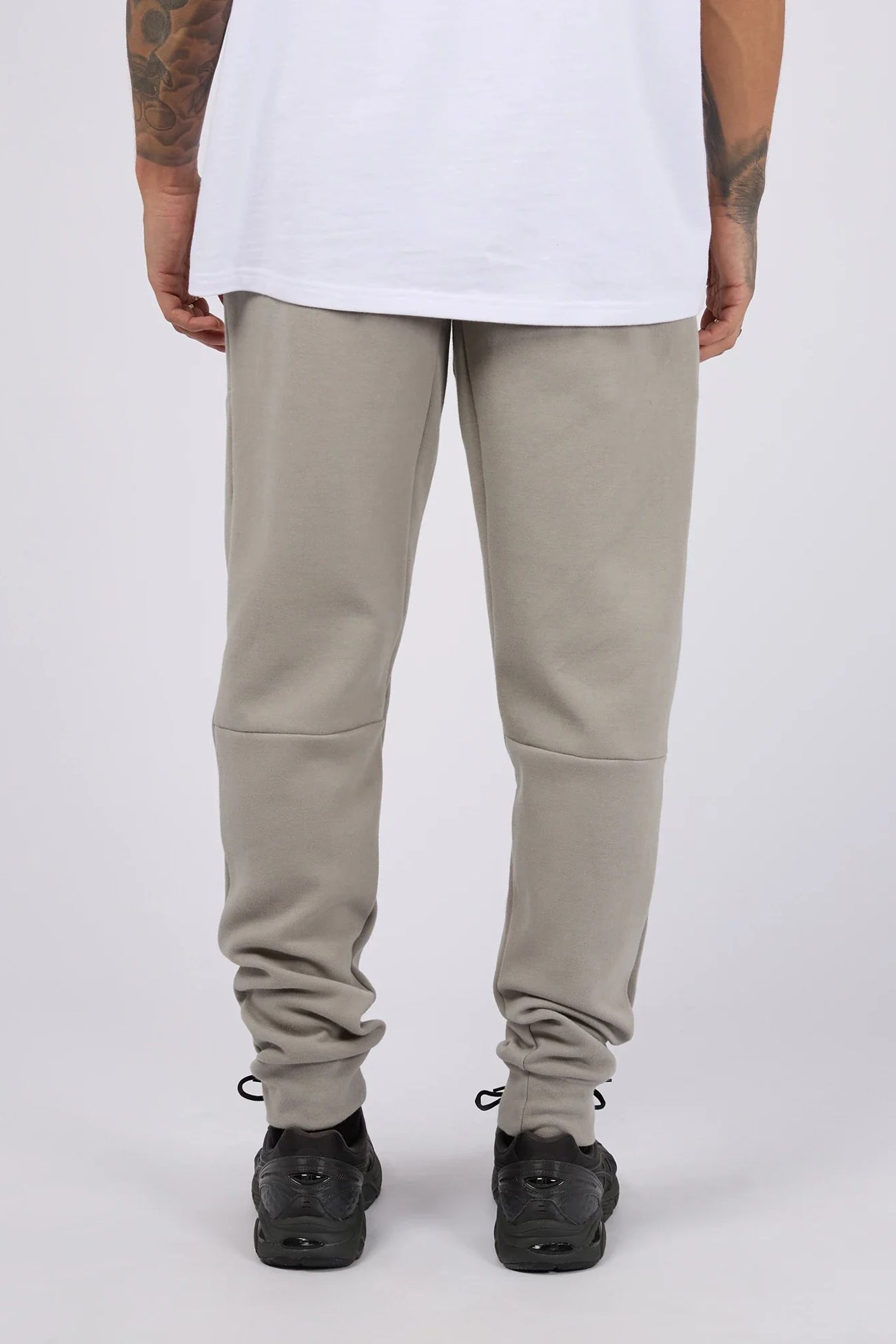 Tech Track Pant Grey
