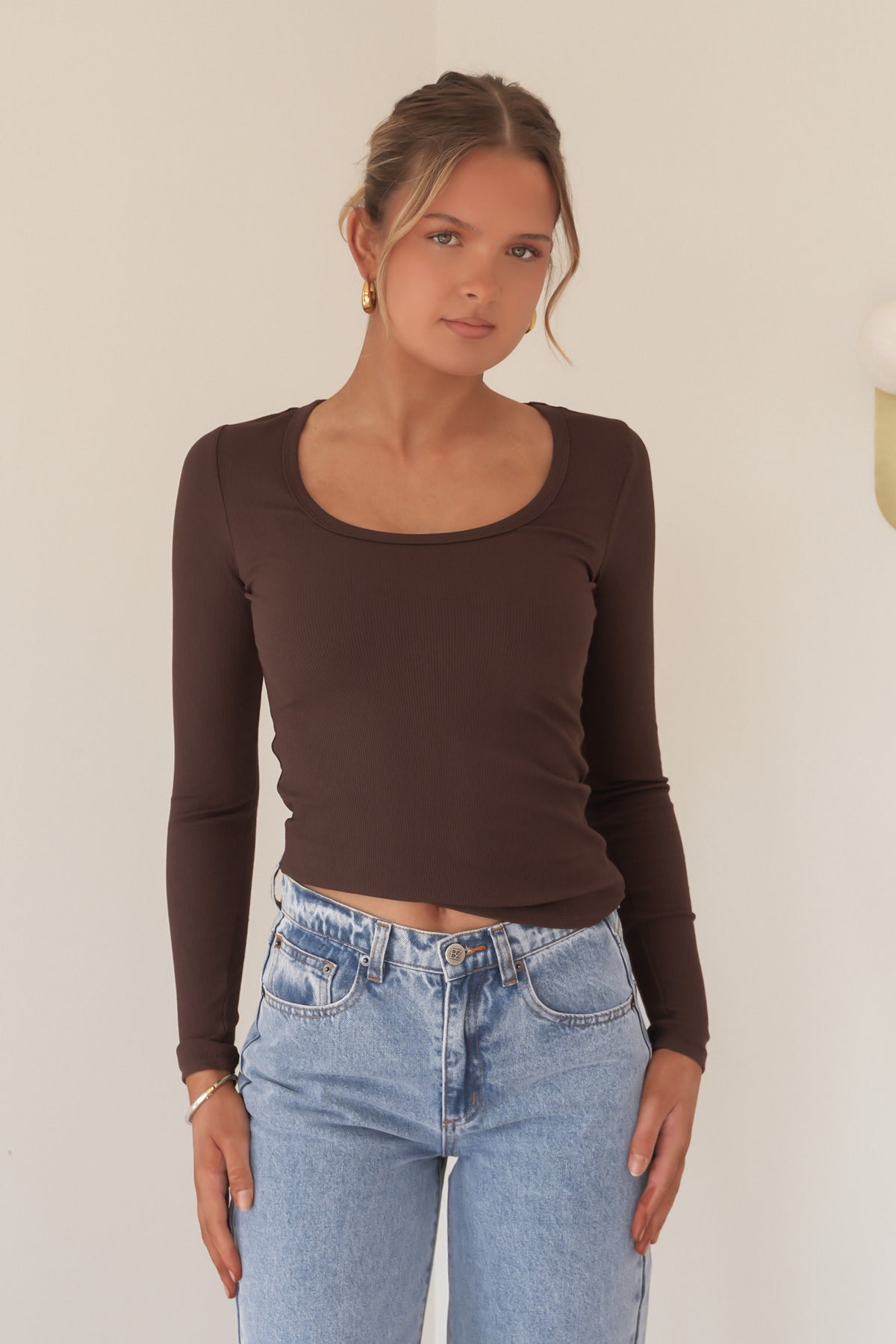 BZ Luxe Rib Long Sleeve Top Chocolate