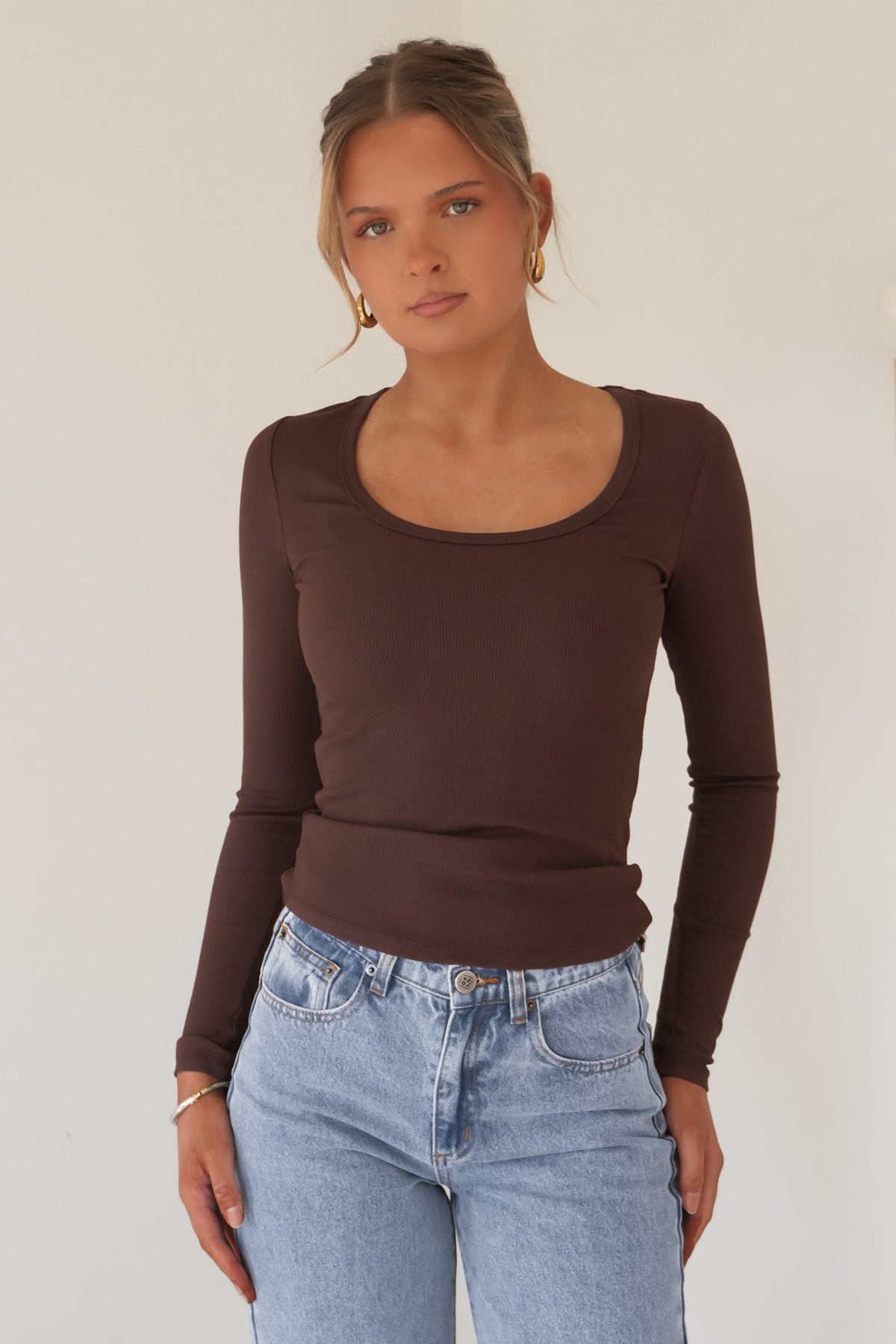 BZ Luxe Rib Long Sleeve Top Chocolate