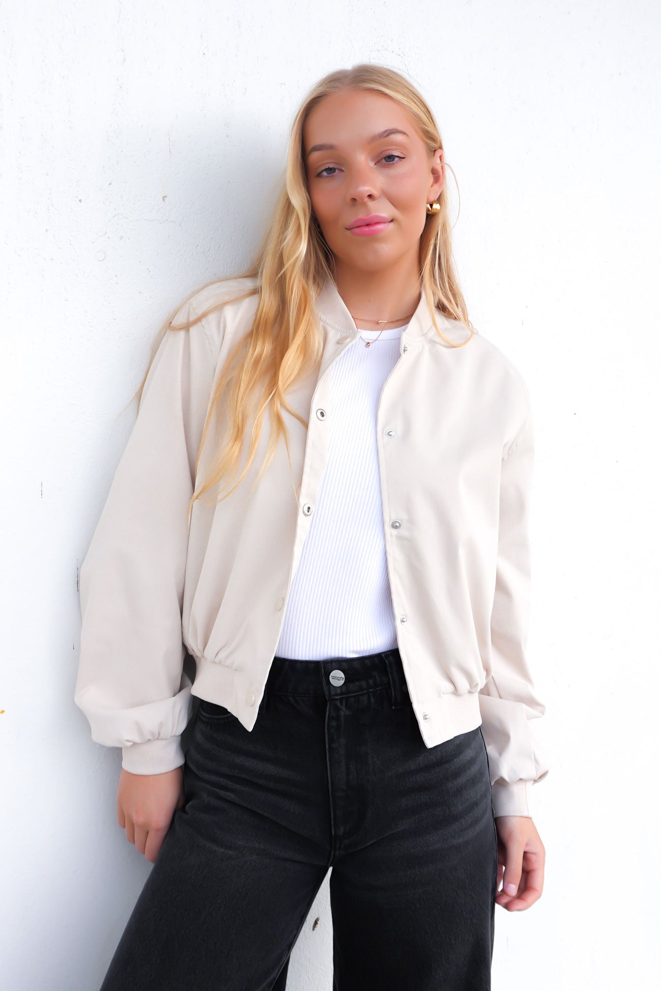 Benny Bomber Cream
