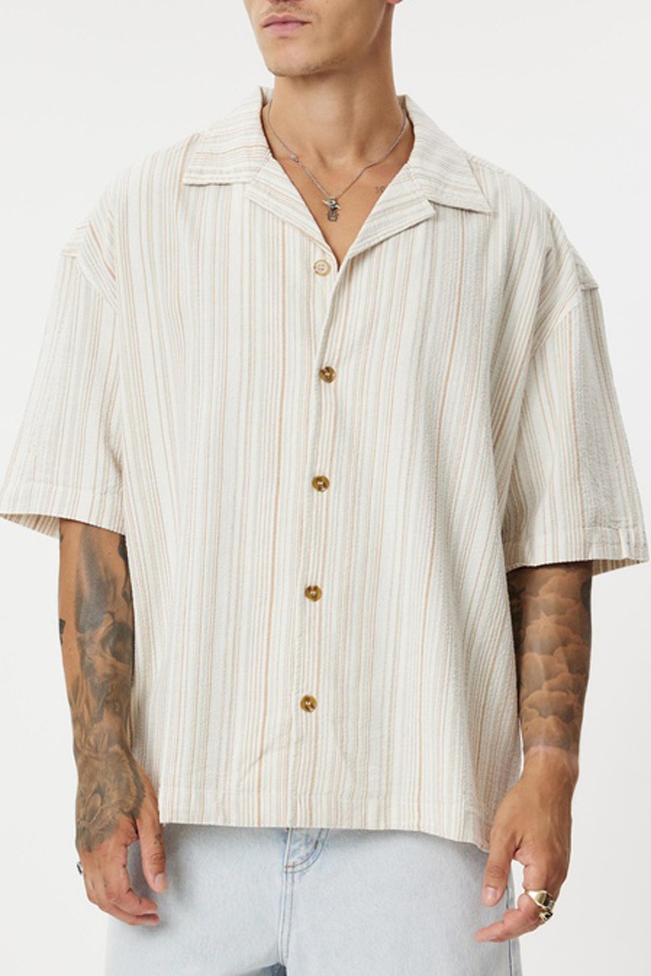 Benny-Relaxed-Stripe-Short-Sleeve-Shirt-Cream-1jpg