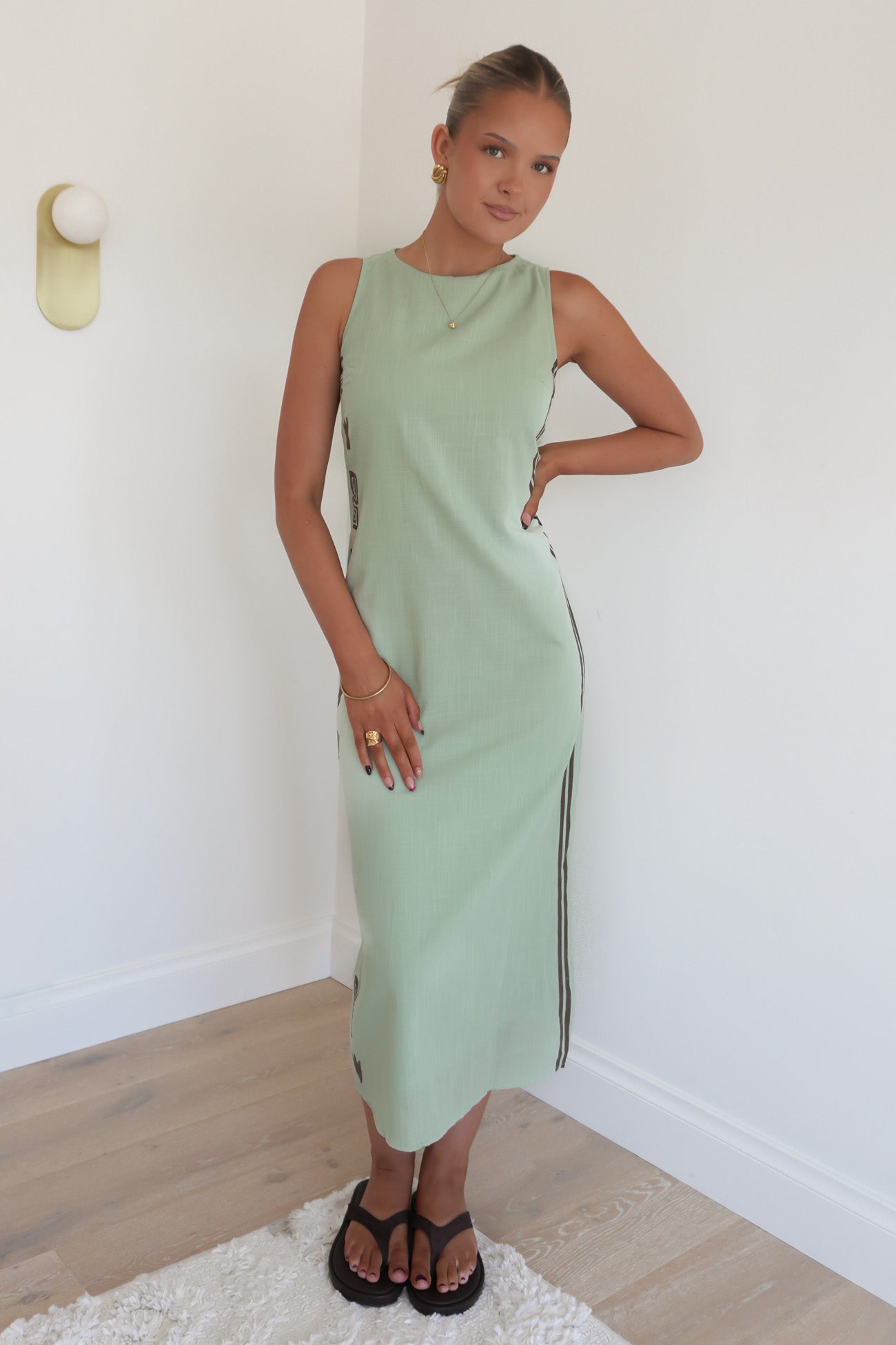 Bessie Midi Dress Sage Brown