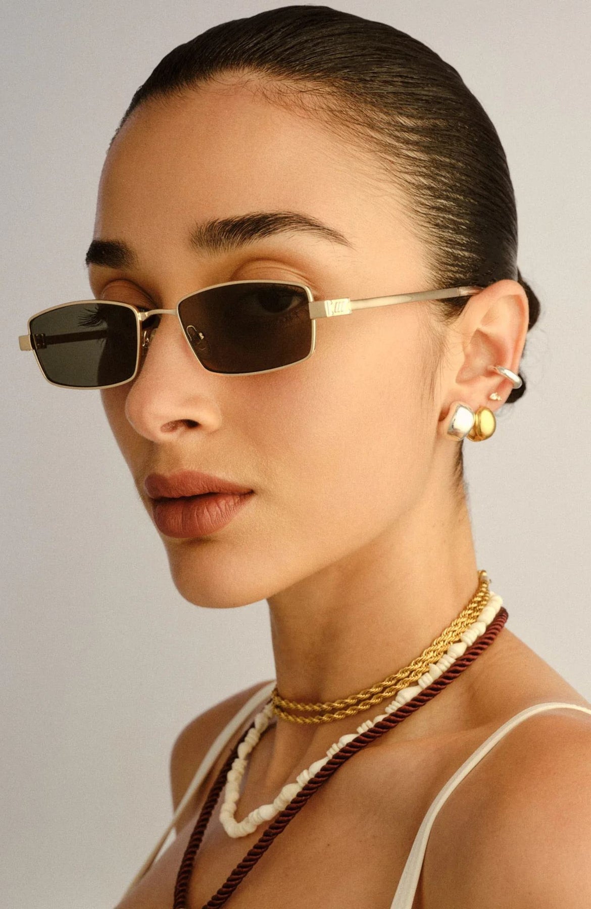 Bizarro-Bright-Gold-3_86a848bd21a14305b821b101dfd8b9c2