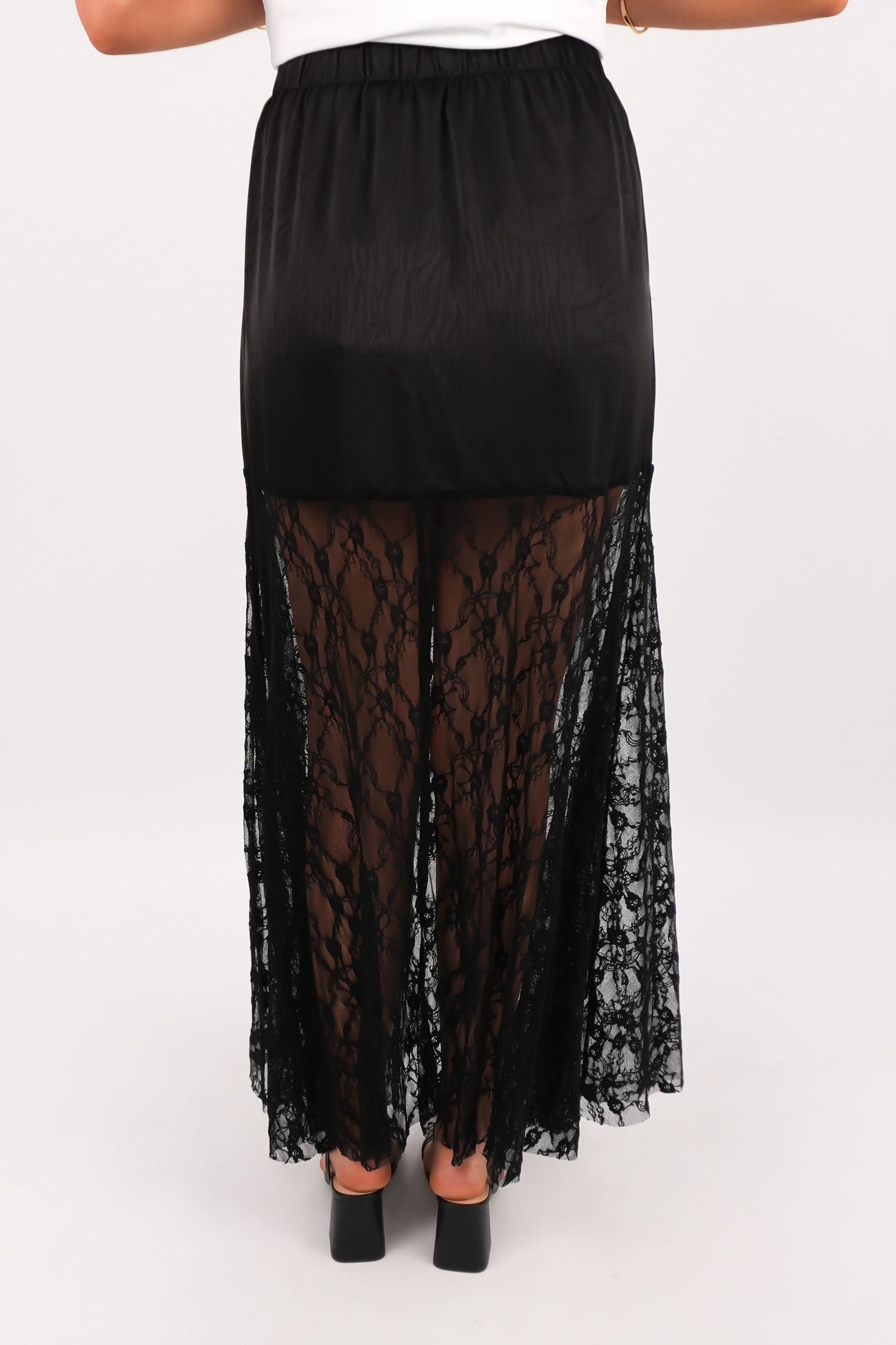 Brody Lace Maxi Skirt Black