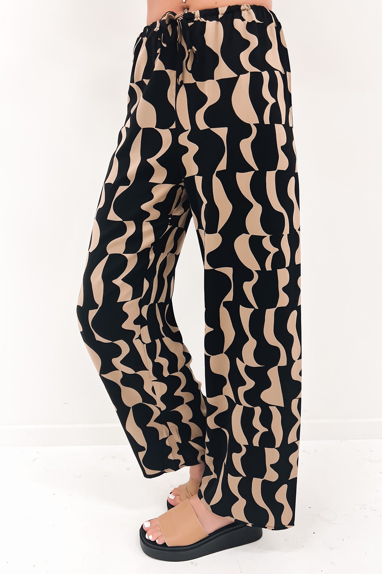 Capri Set Black Brown