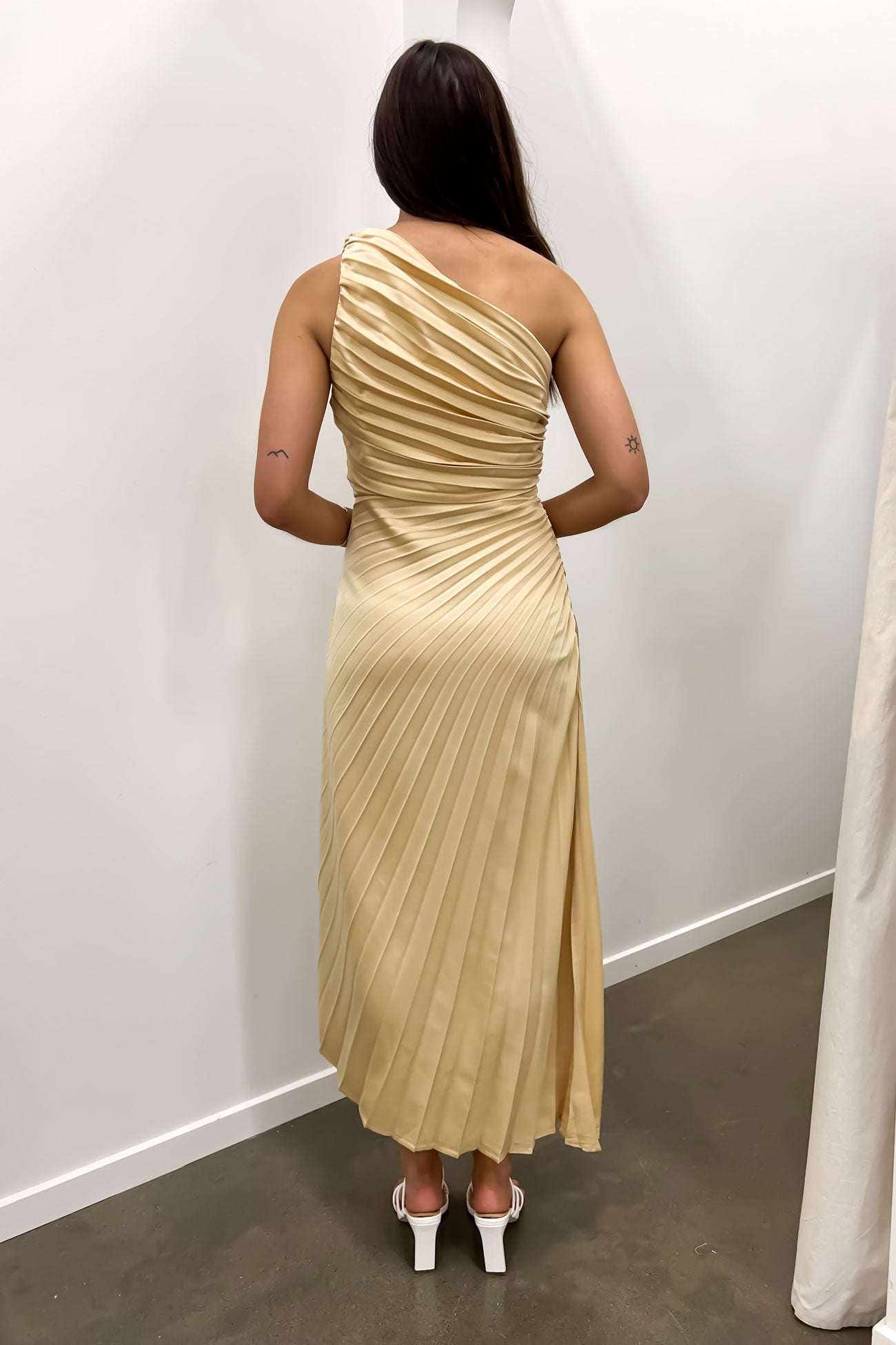 Caralee Midi Dress Gold