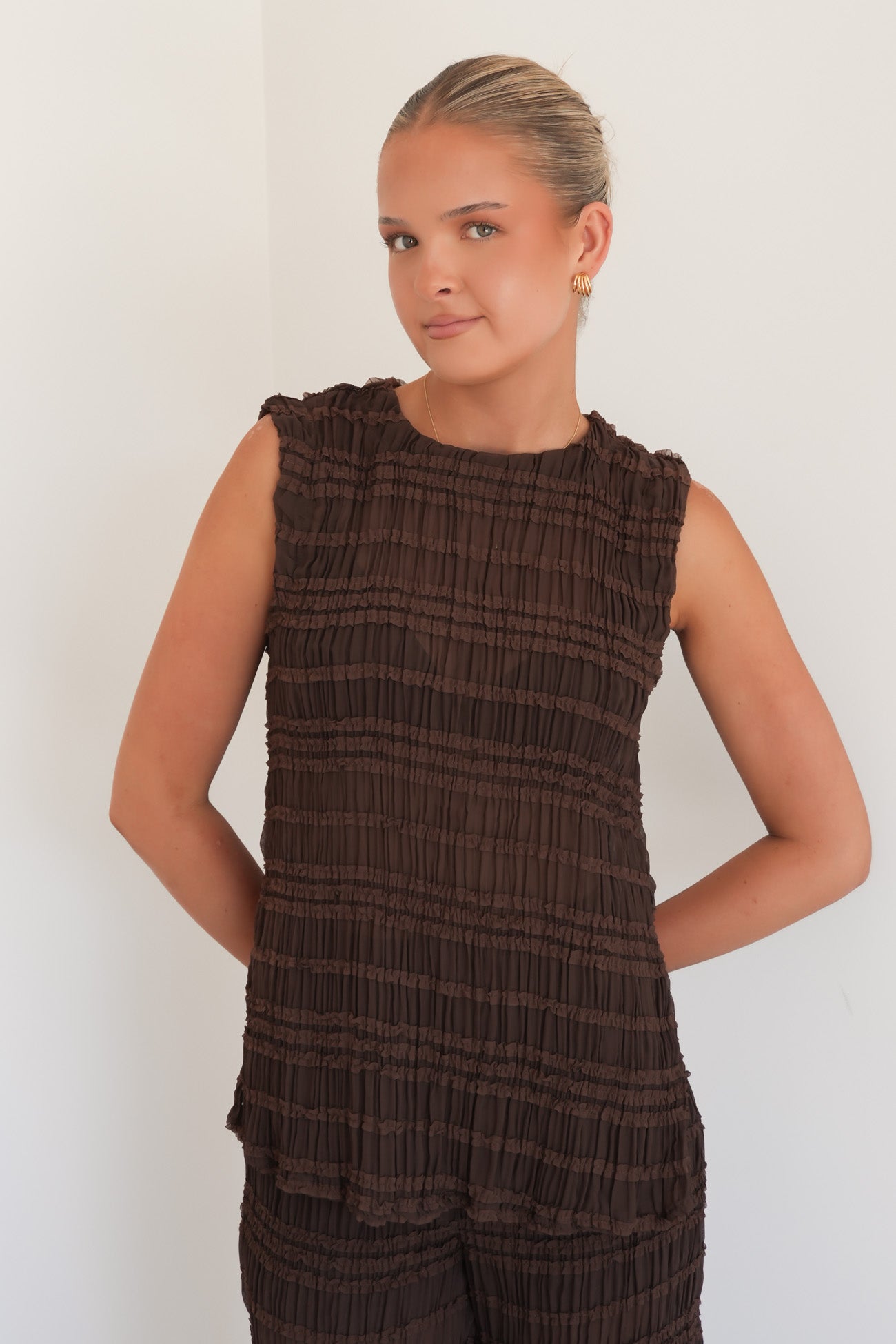 Catherine Top Chocolate