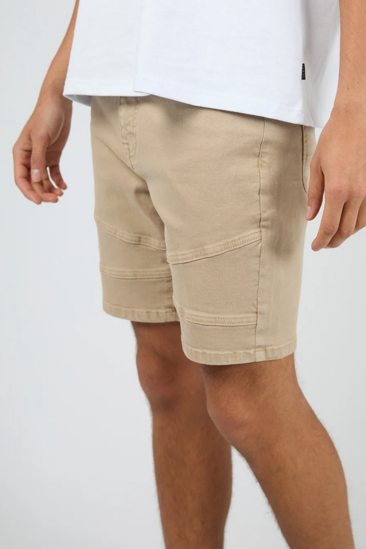 Challenger Short Tan