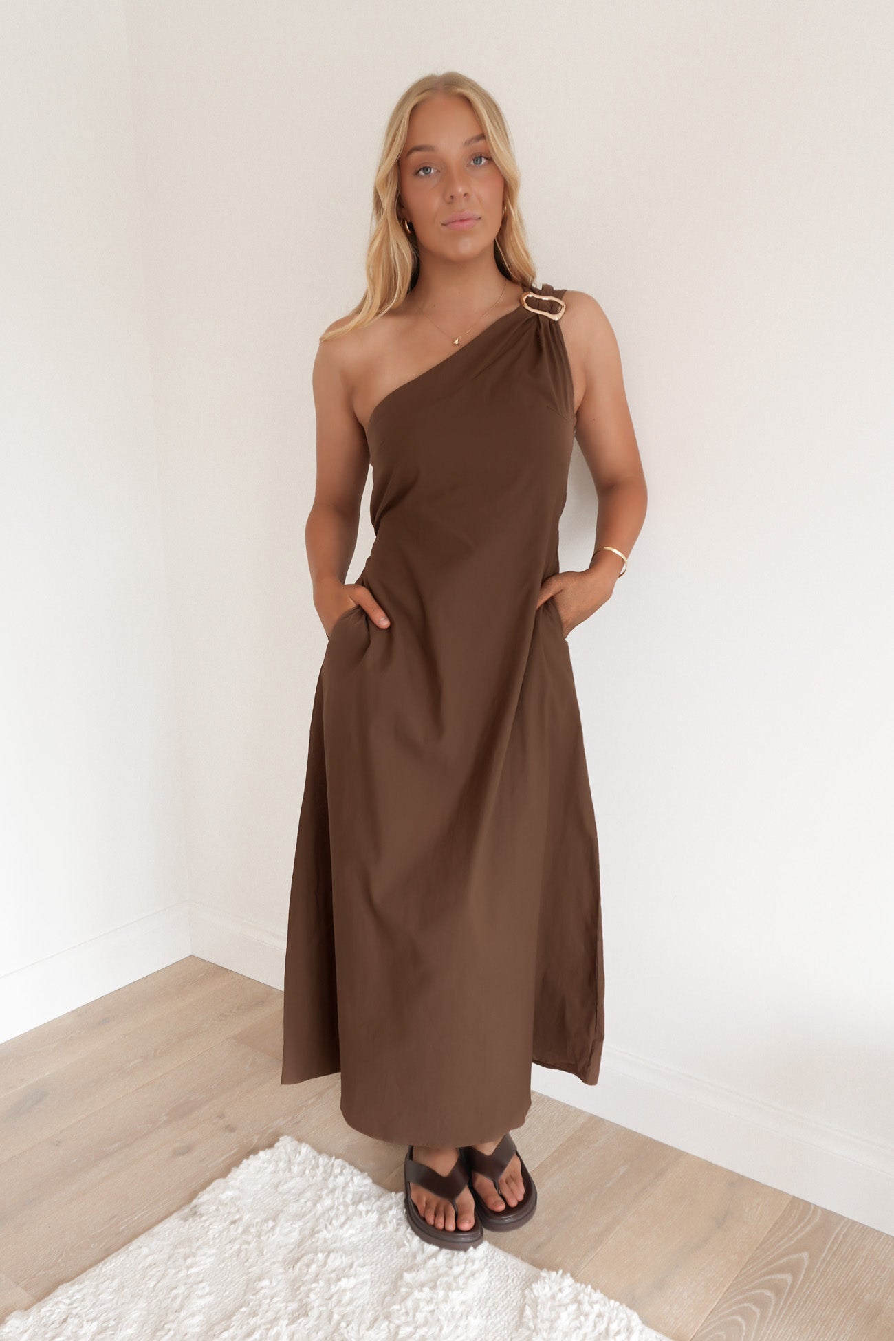 Charpelle Midi Dress Chocolate