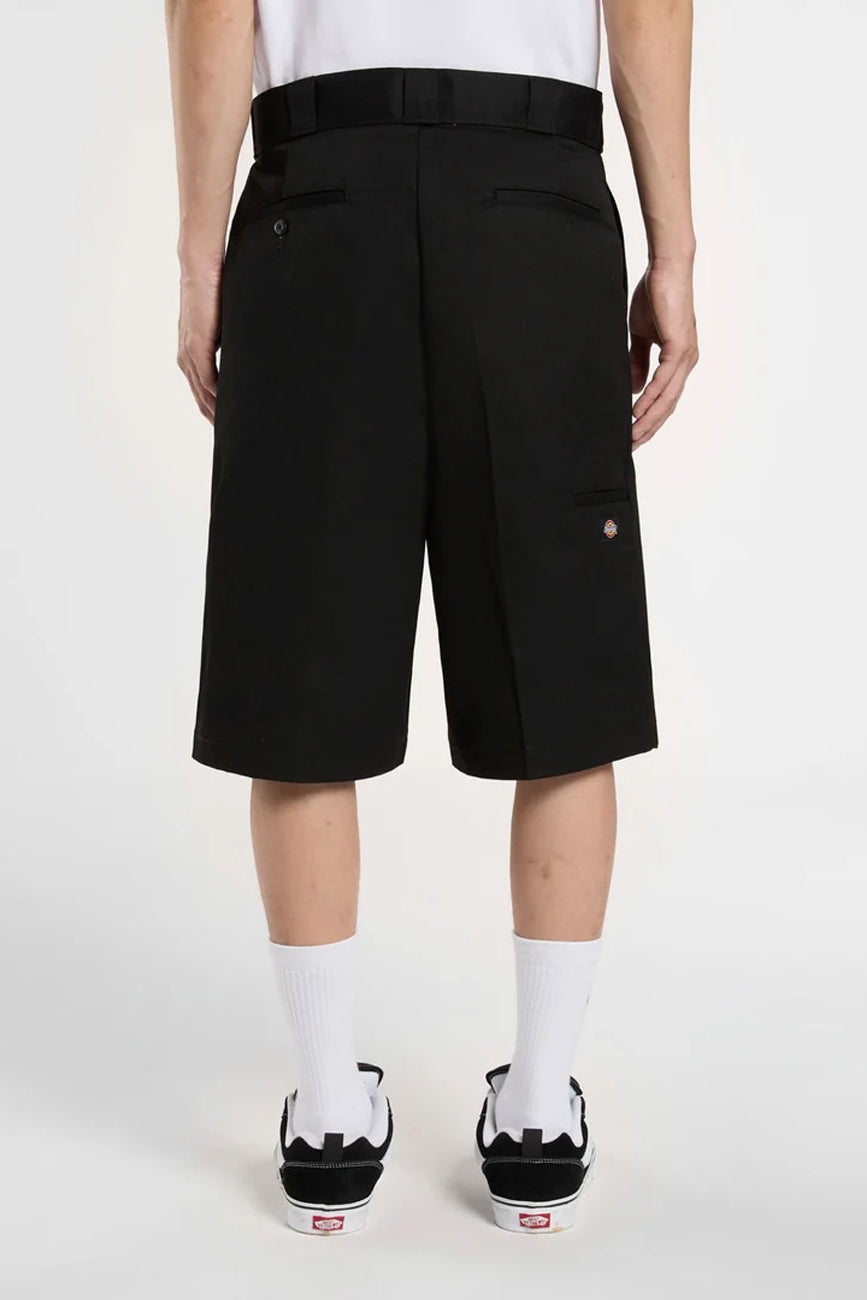 42283 Loose 13" Multi Pocket Short Black