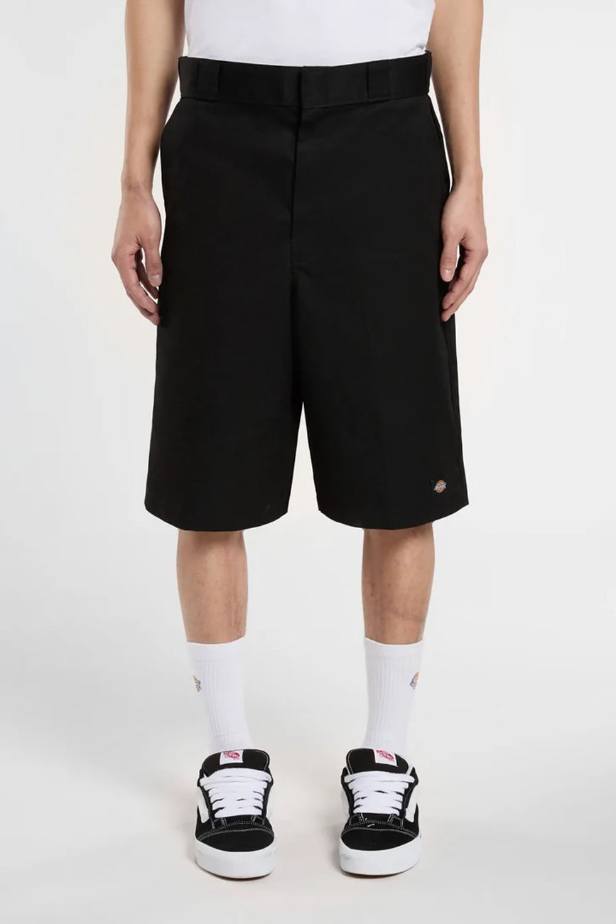42283 Loose 13" Multi Pocket Short Black