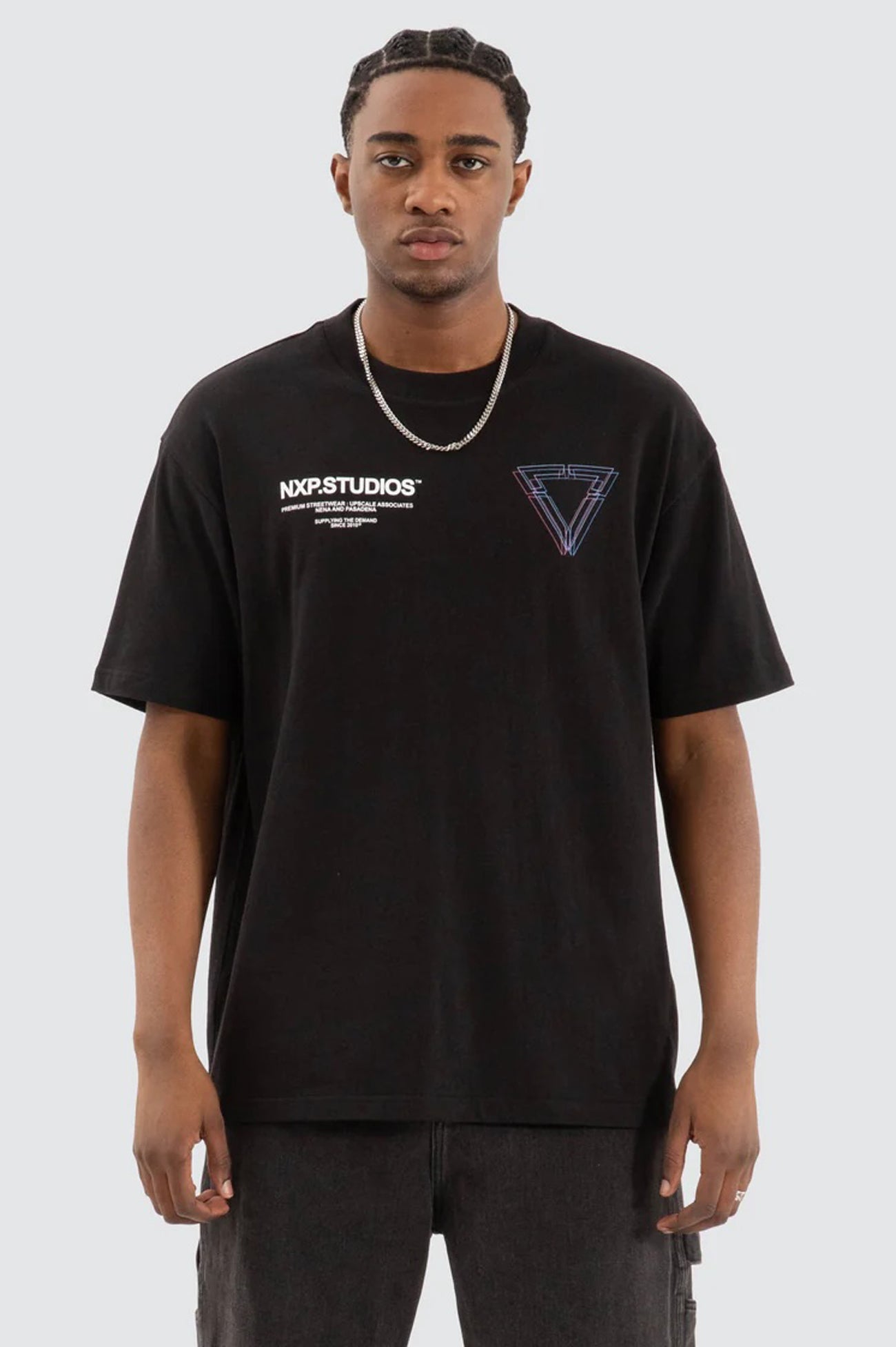 Dagger-Box-Fit-Tee-Jet-Black-f1jpg