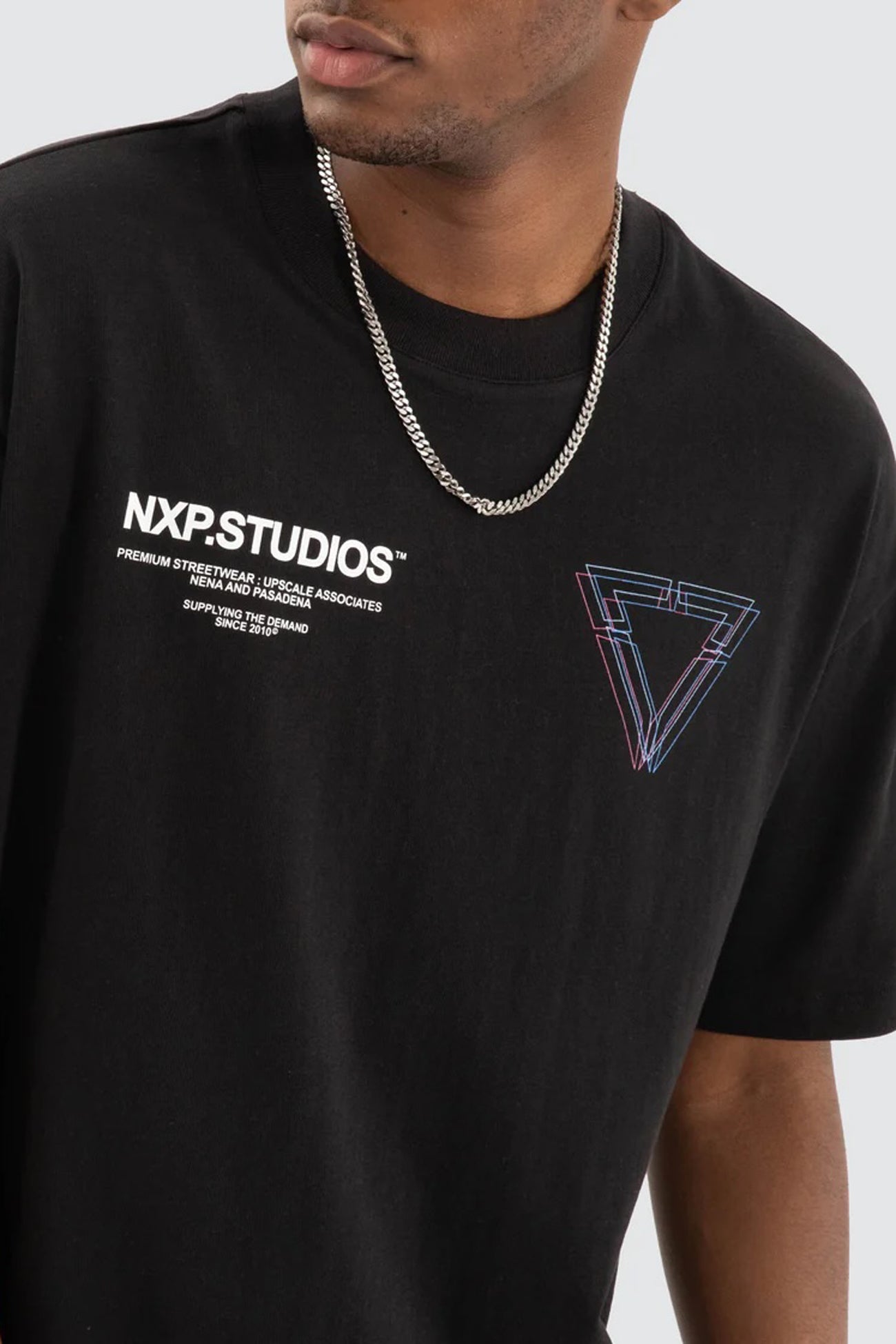 Dagger-Box-Fit-Tee-Jet-Black-fcjpg