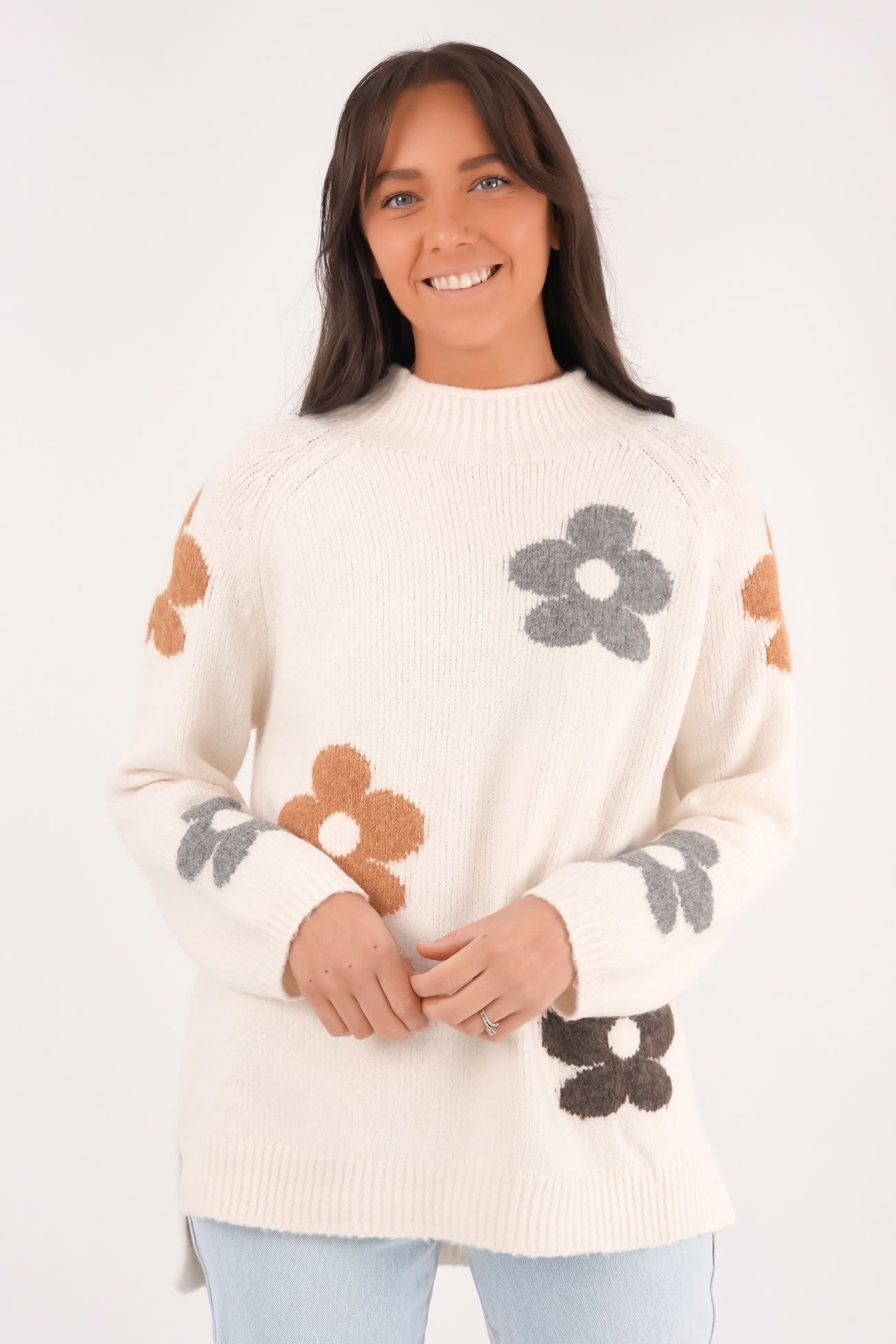 Daisy Knit Jumper Winter White