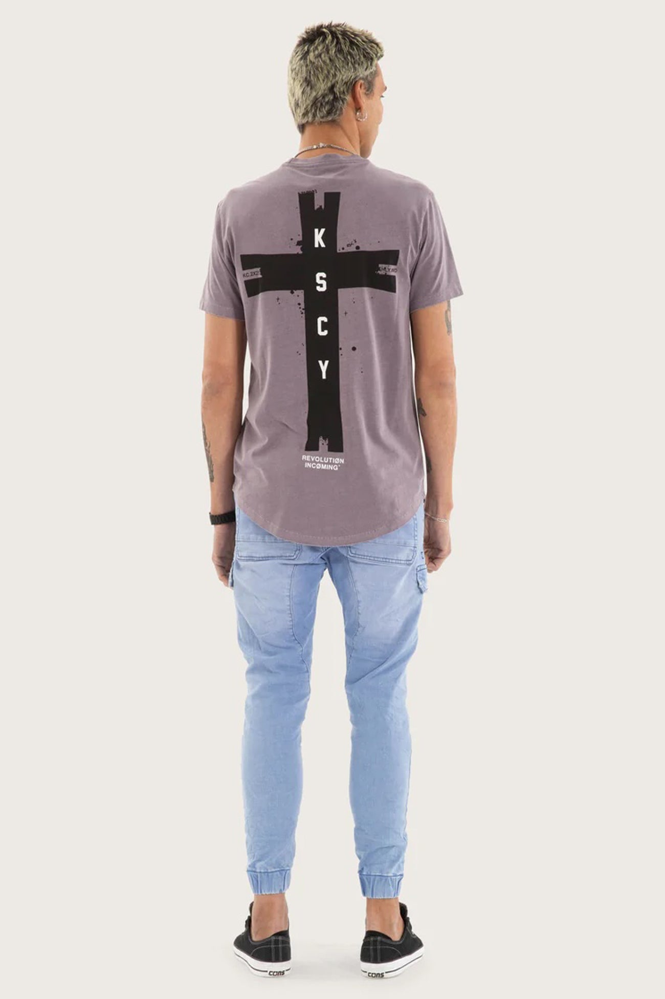 Decay-Dual-Curved-Tee-Pigment-Grey-Ridge-b1jpg