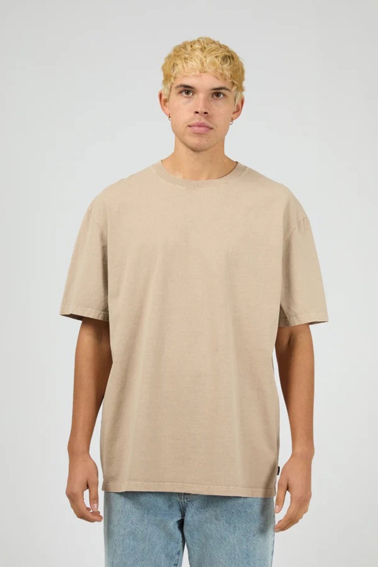Essential-Fit-Tee-Sand1