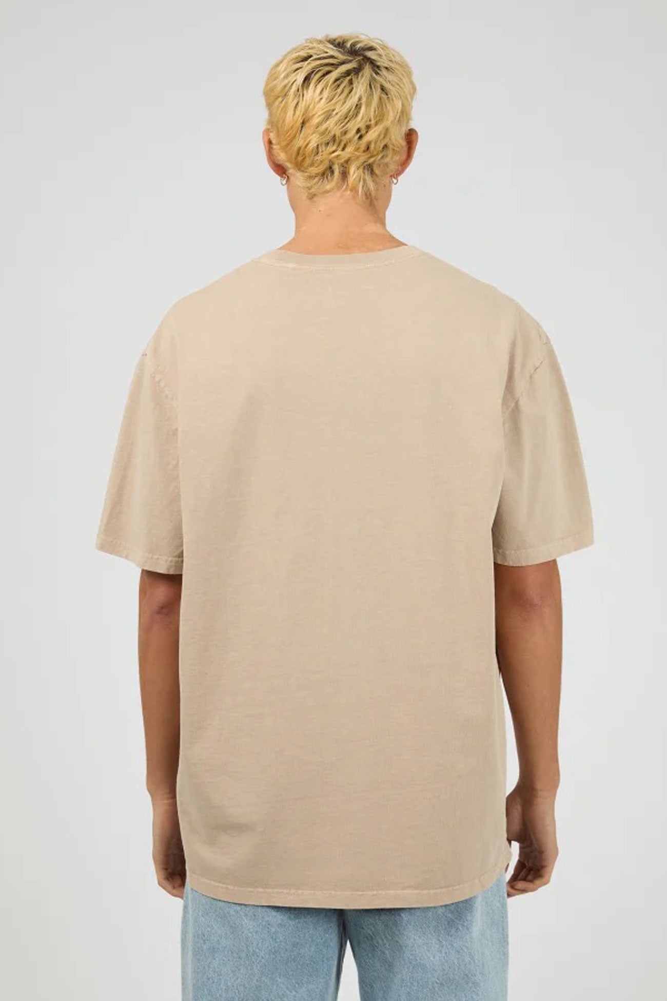 Essential-Fit-Tee-Sand3