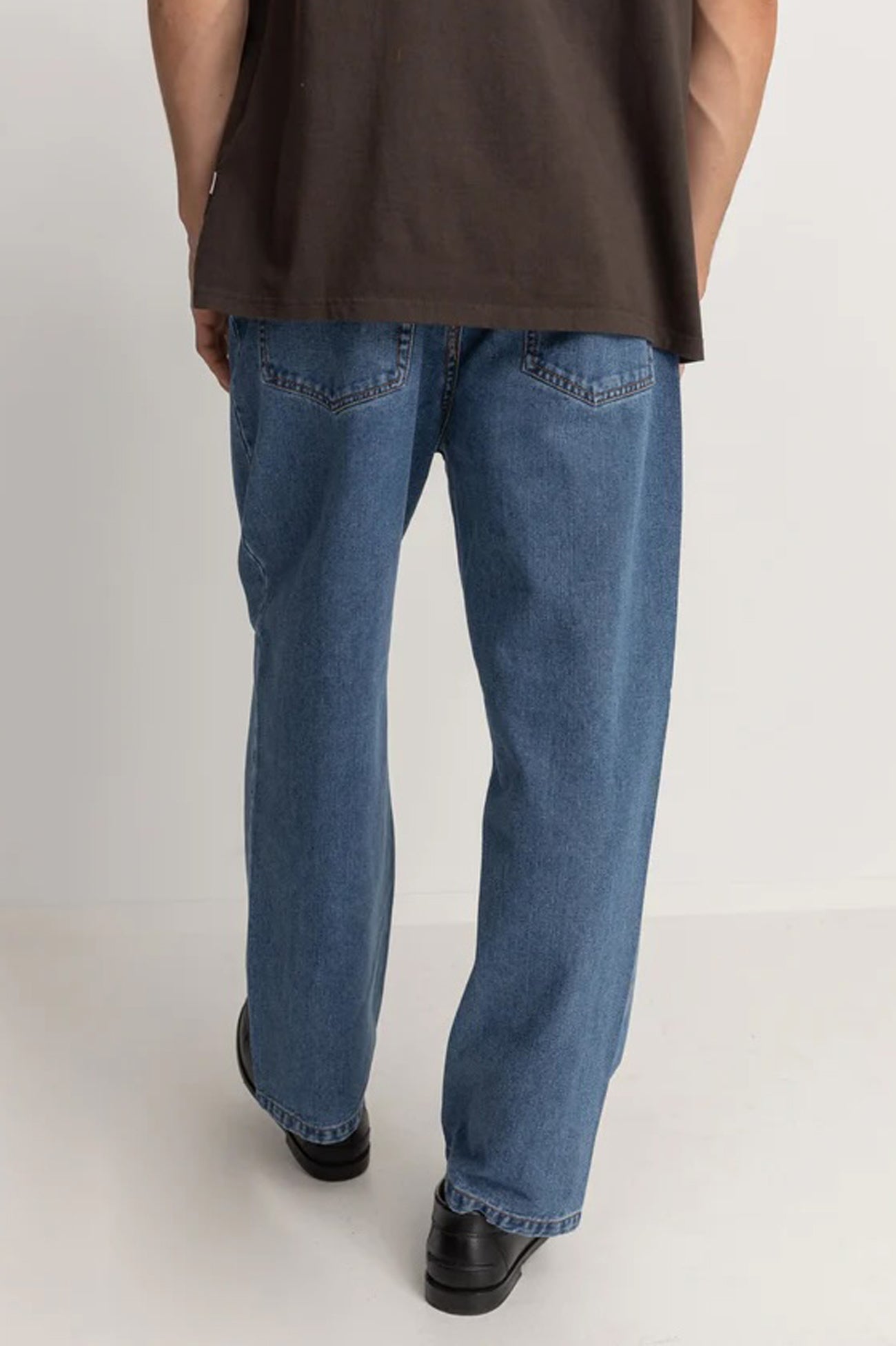Essential-Jean-Dark-Blue3jpg
