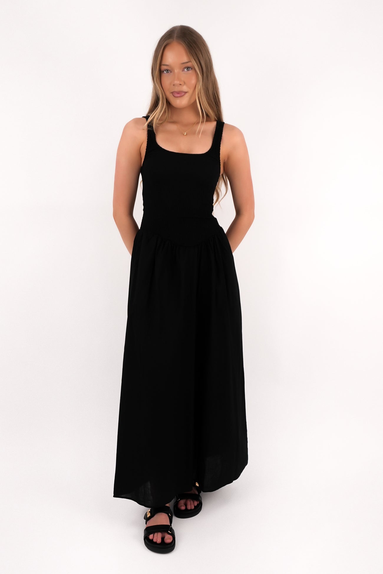 Essential Maxi Dress Black