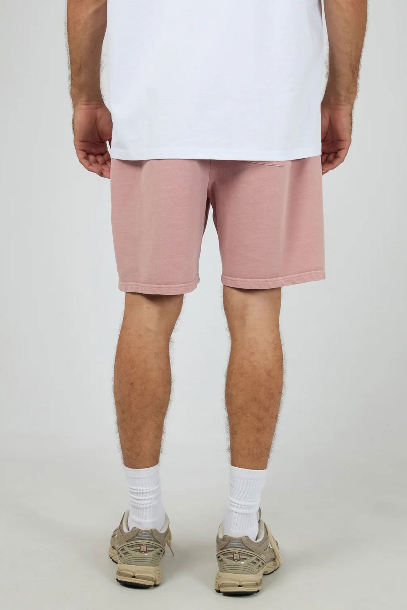 Essential-Theory-Short-V2-Musk-b