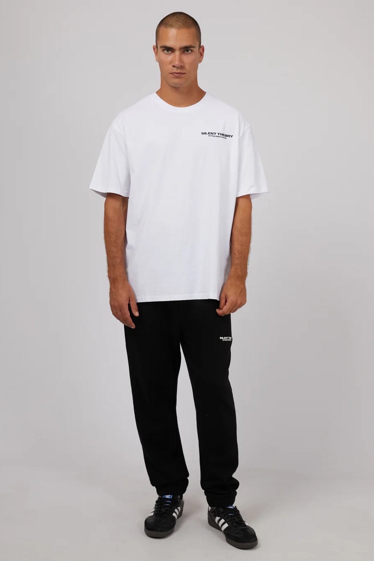 Essential Theory Track Pant Black