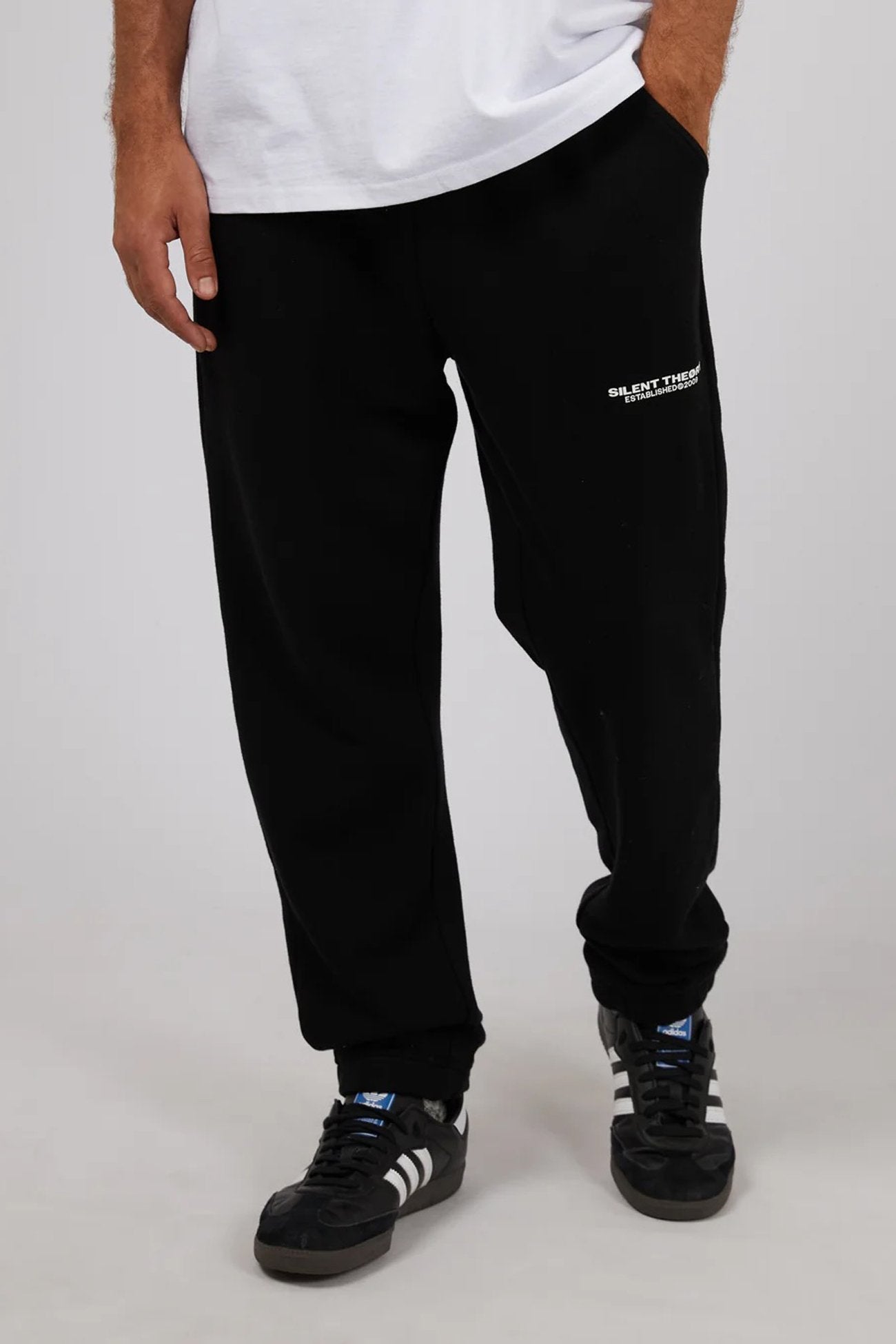 Essential Theory Track Pant Black