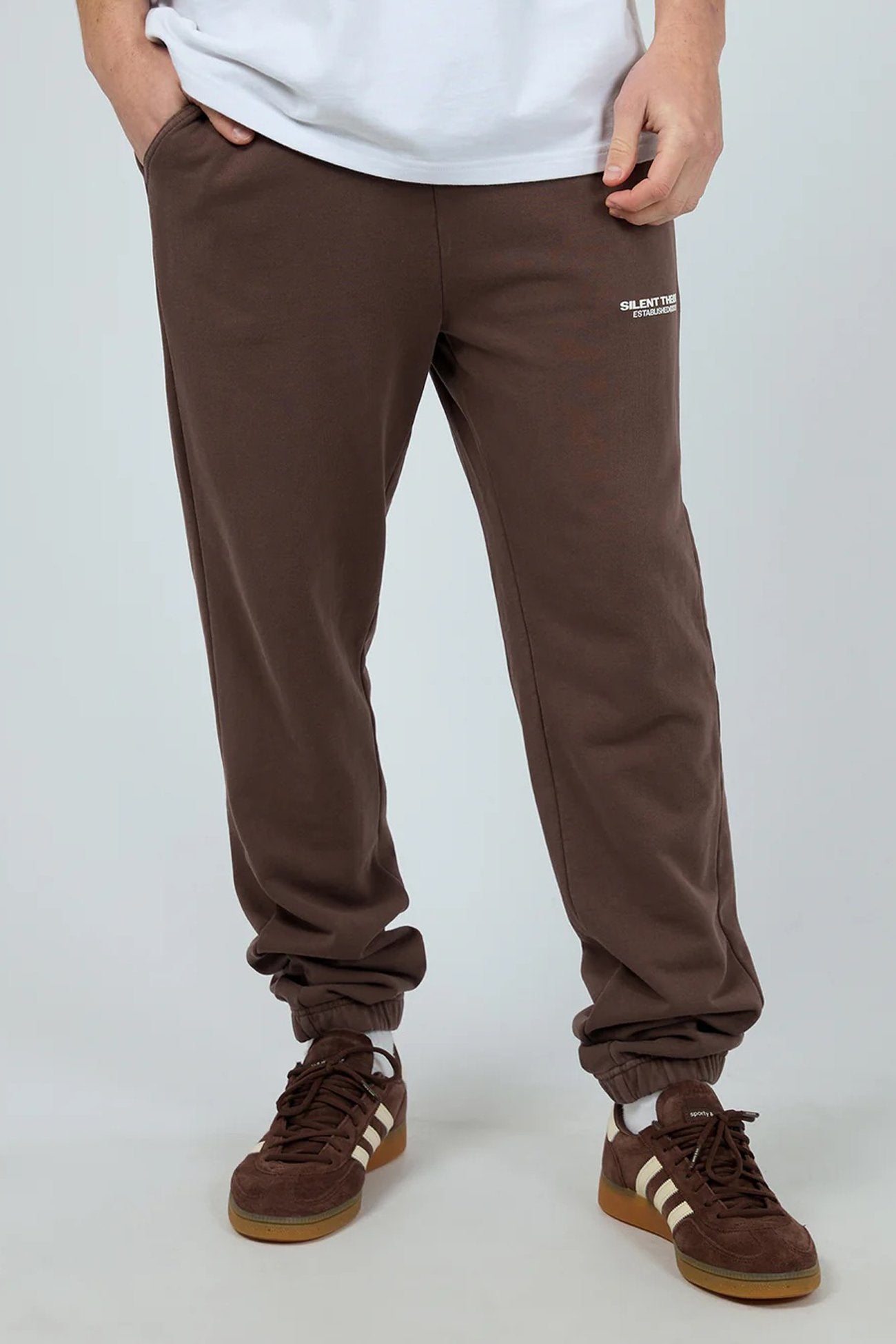 Essential Theory Track Pant Chocolate