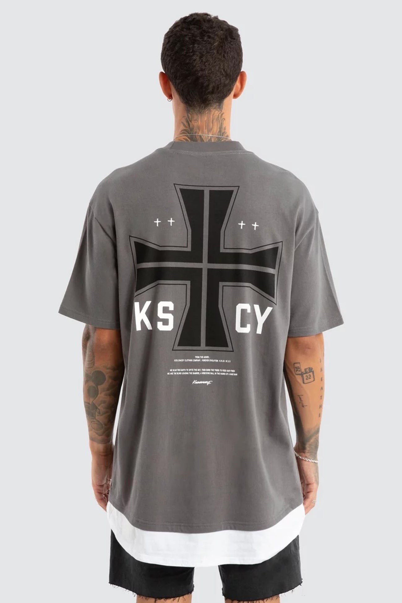 Fable Box Fit Layer Tee Charcoal