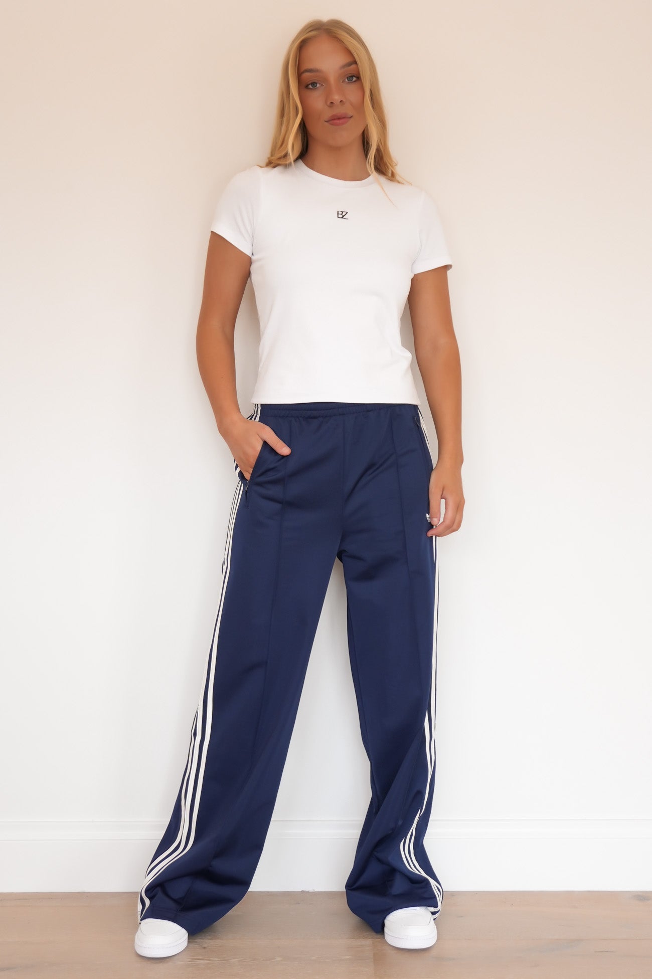 Firebird Loose Trackpant Night Indigo Off White