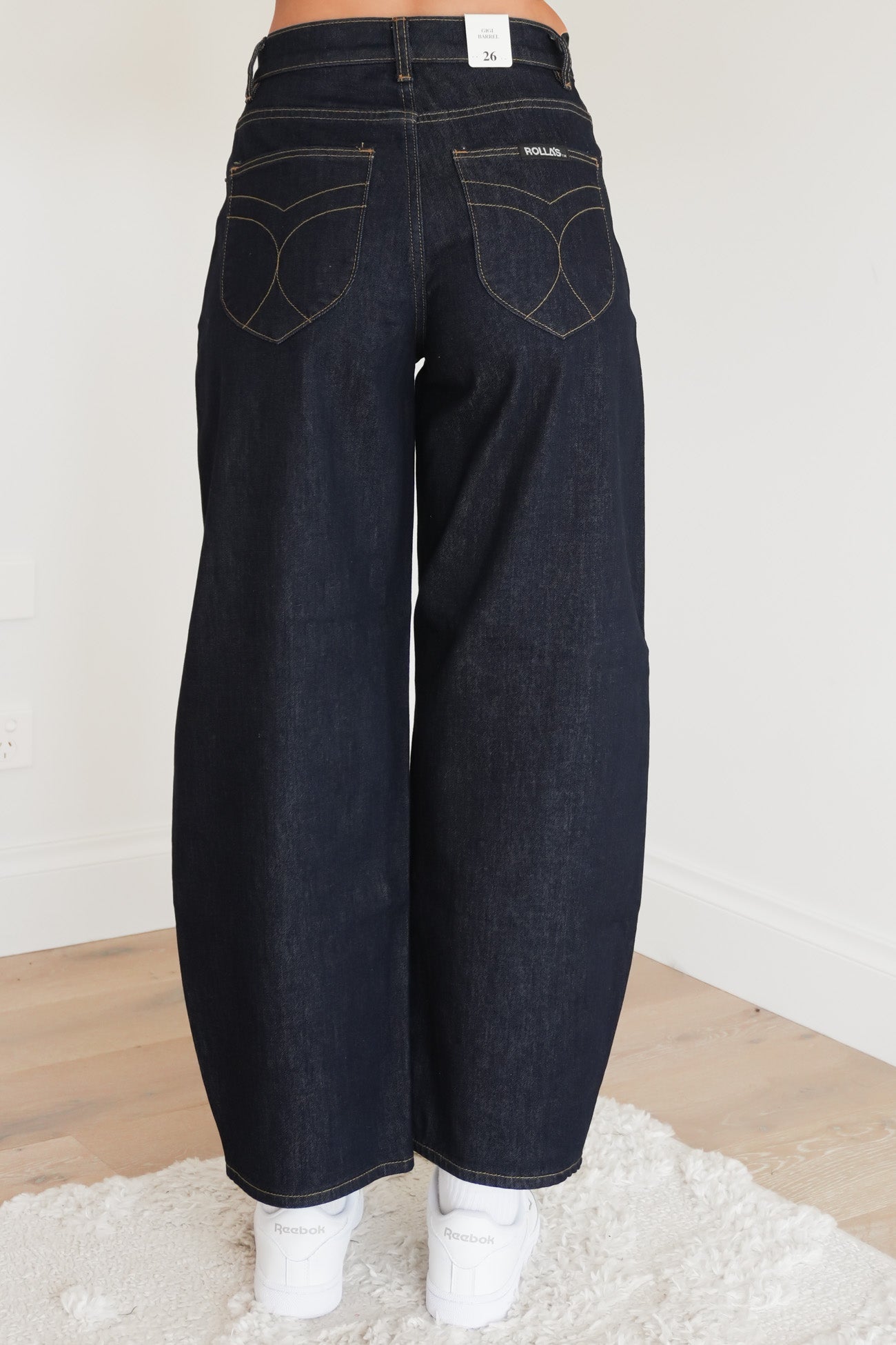 Gigi Barrel Jean Super Rinse