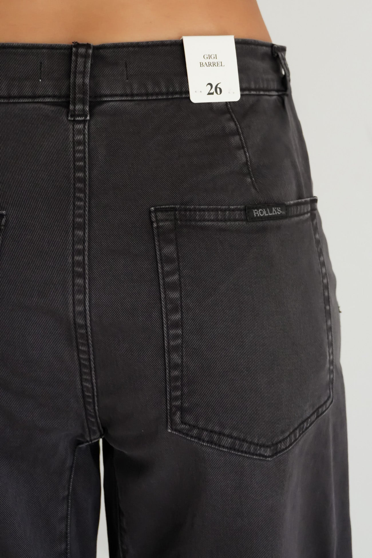 Gigi Barrel Jean Trade Washed Black