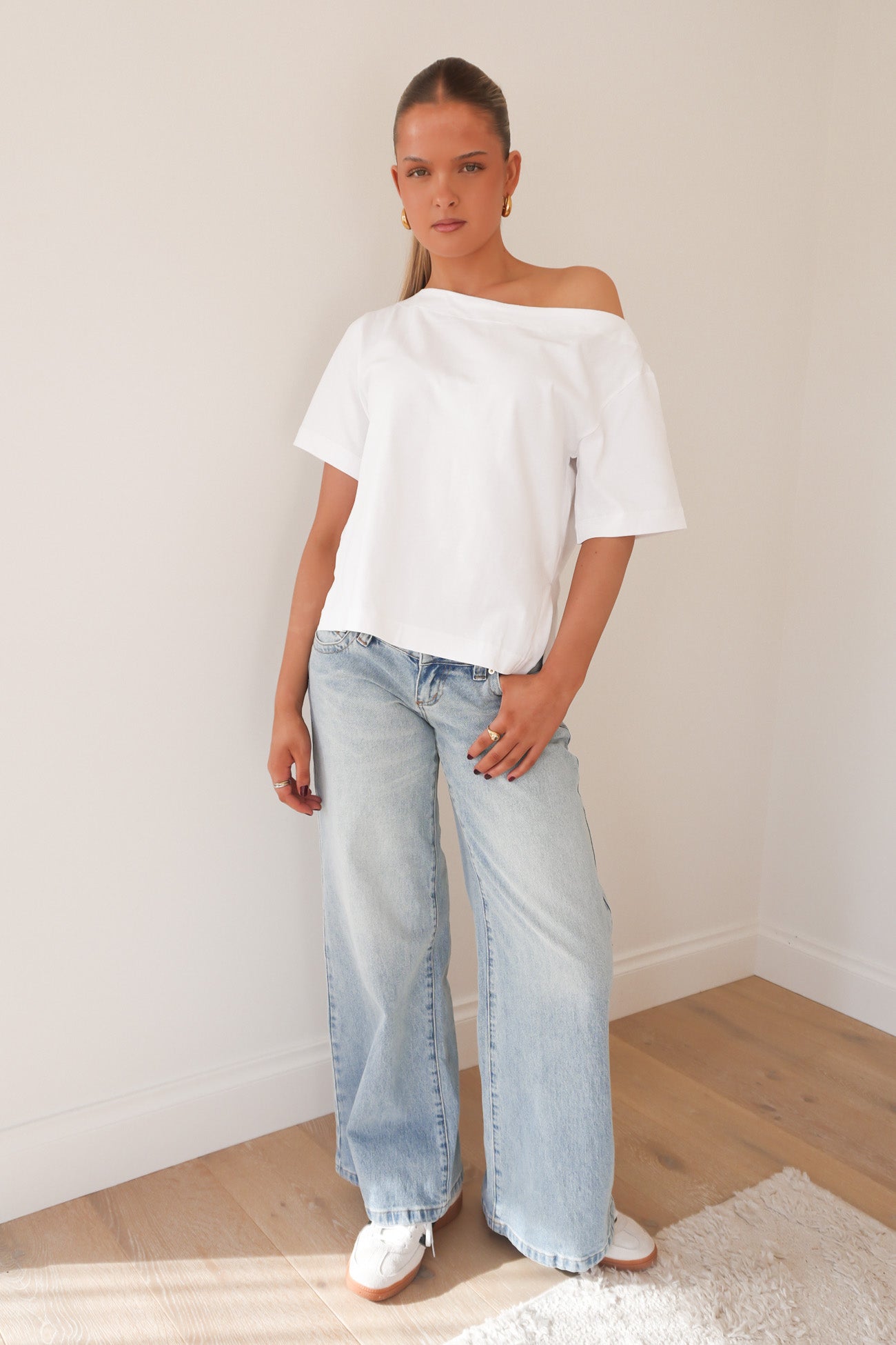 Giorgia Tee White
