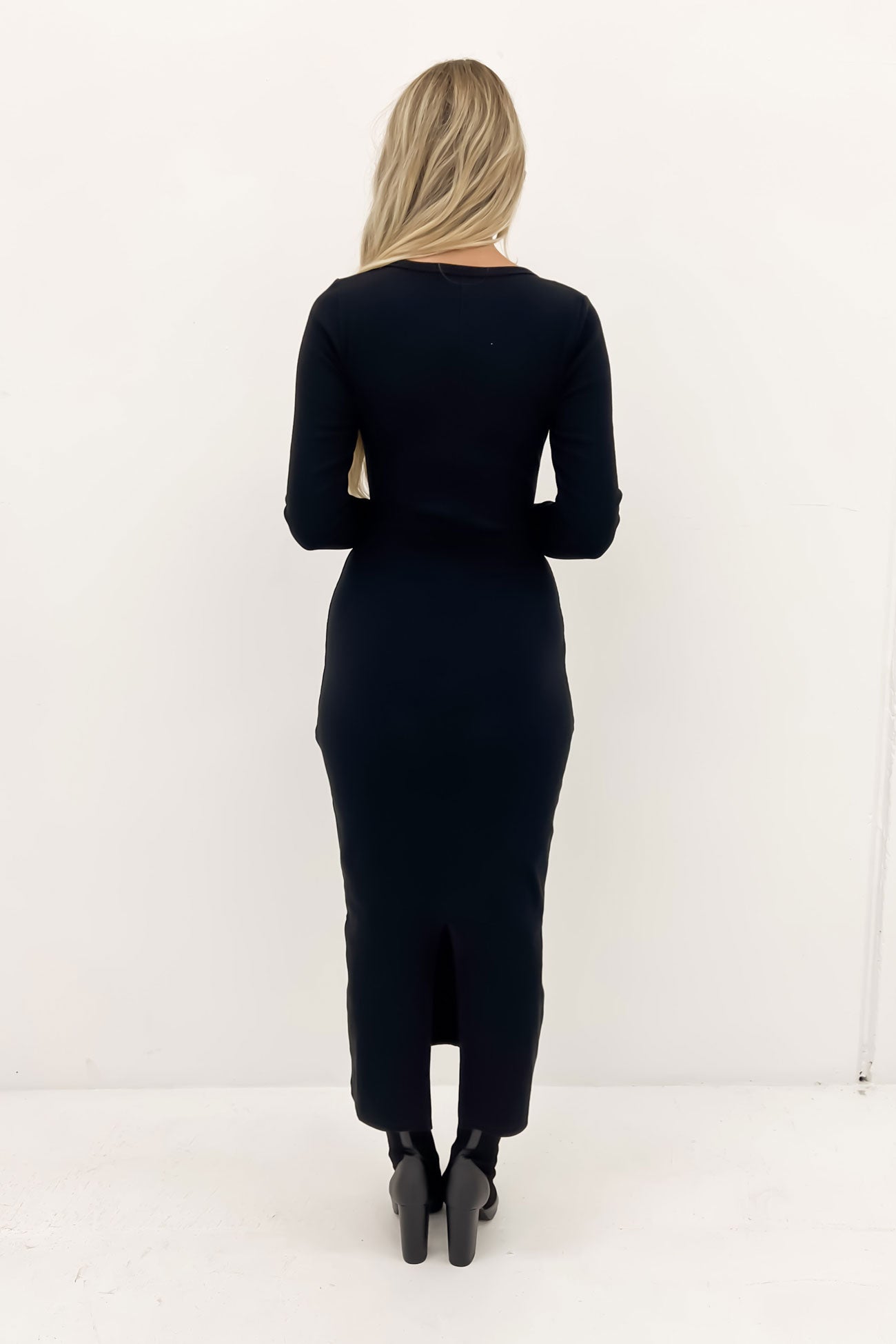 Hazel Long Sleeve Maxi Dress Black