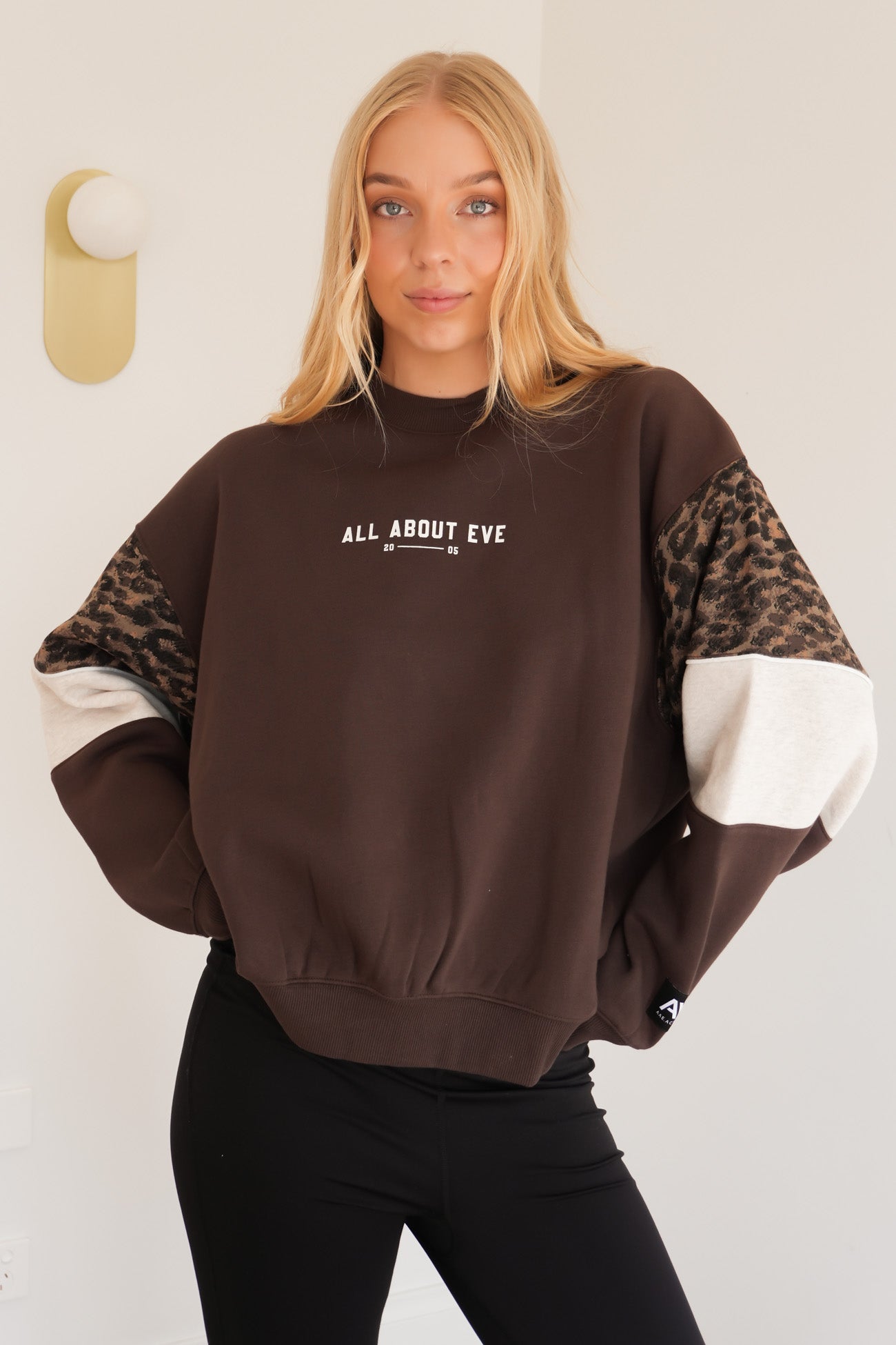 Into The Wild Panel Crew Brown