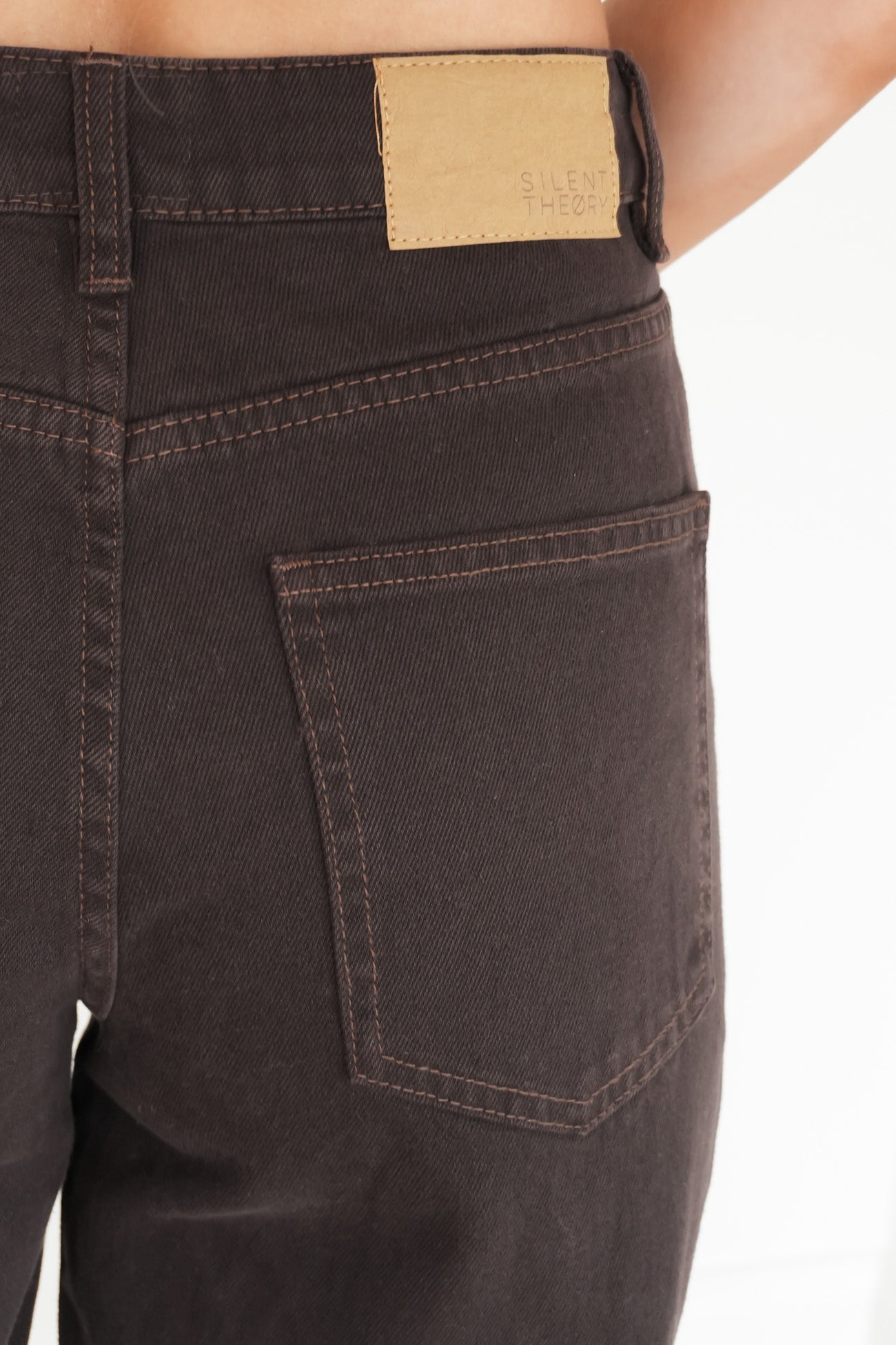 Jade Baggy Jean Chocolate