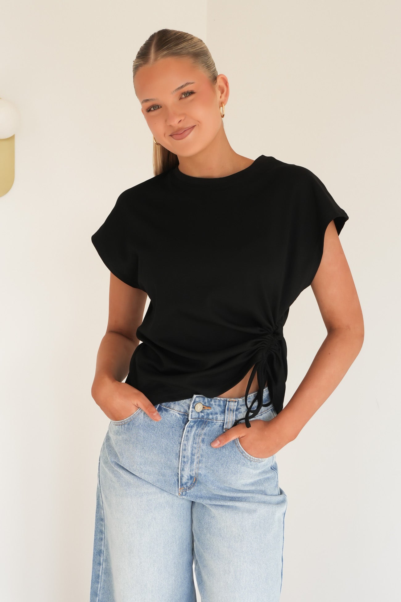 Jaide Tee Black