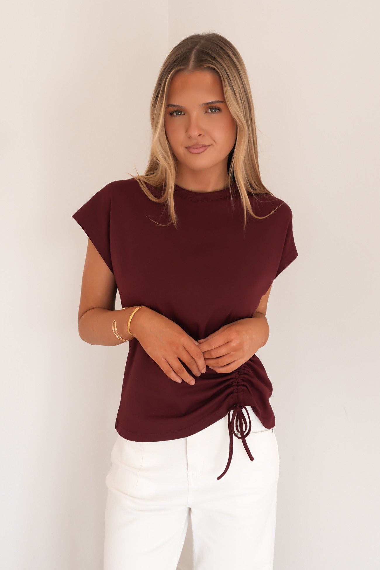 Jaide Tee Wine