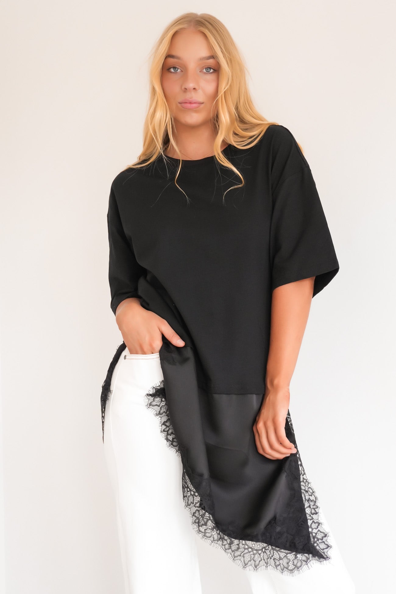 Kaylee Lace Tee Black