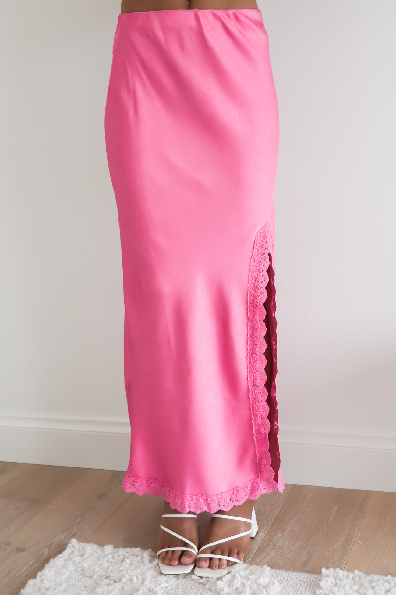 Kiva Lace Maxi Skirt Pink