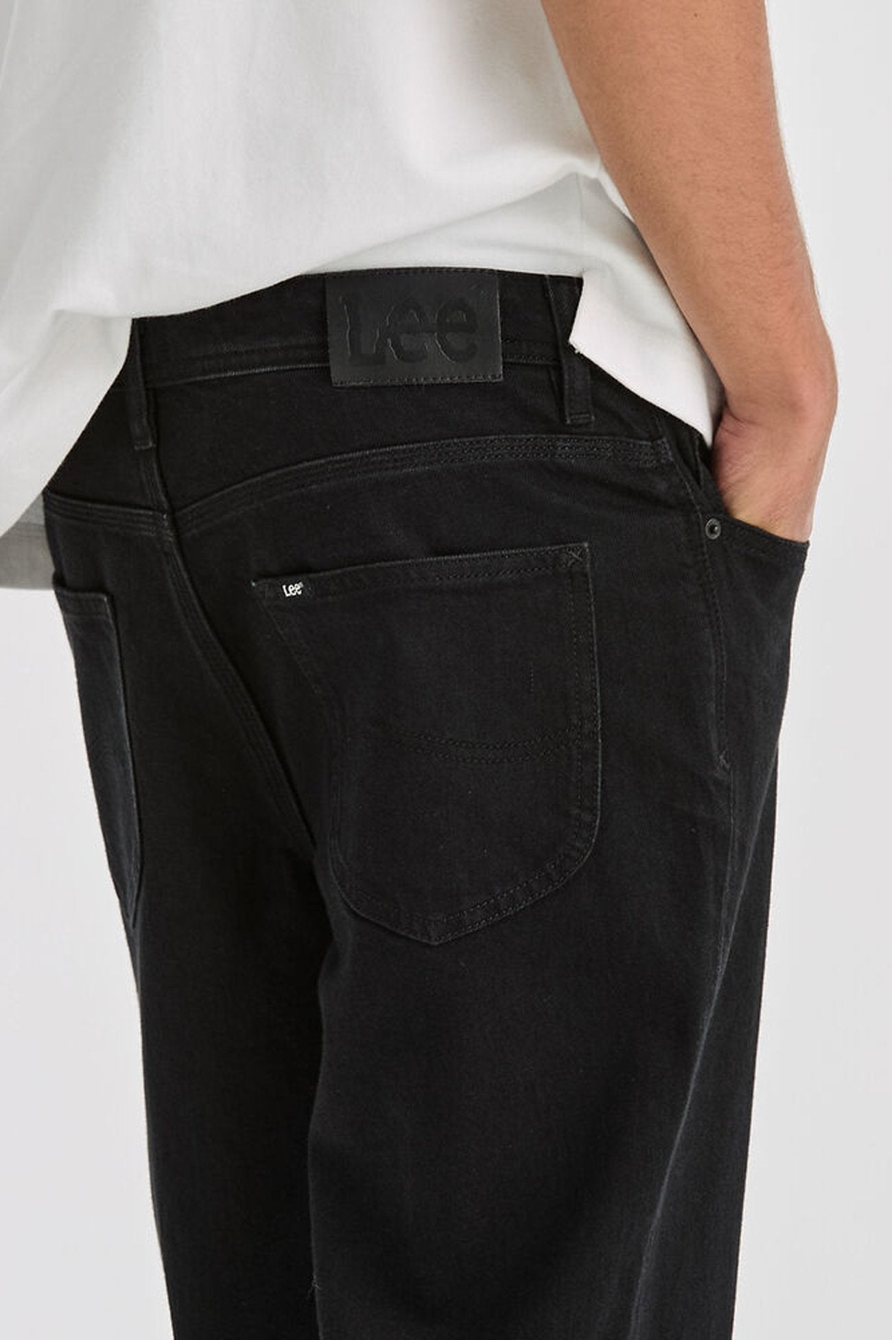 L-Three Jean New Black